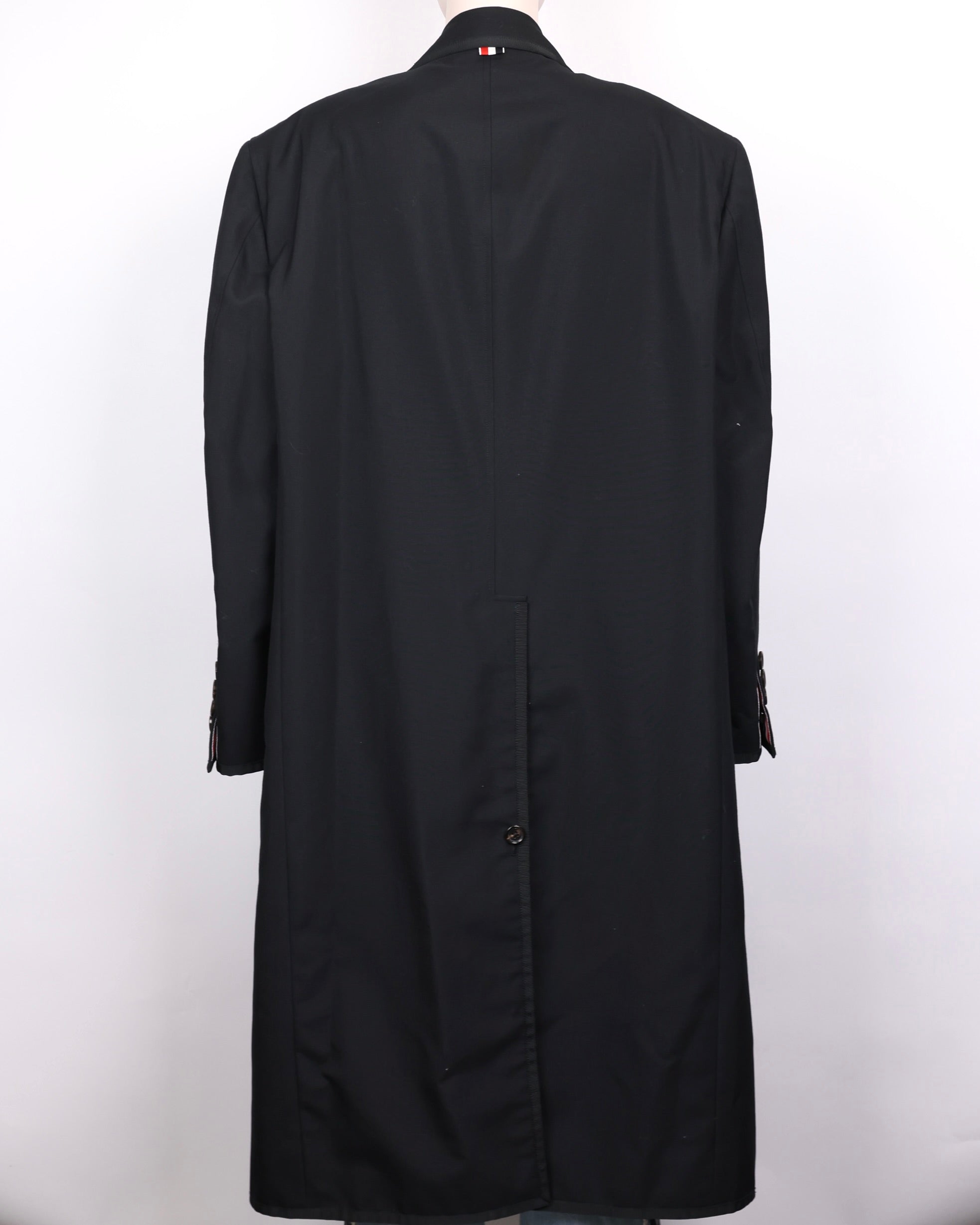 PRE OWNED- Thom Browne Men's Black Single-Breasted Wool Coat SIZE 0 MENS WEAR