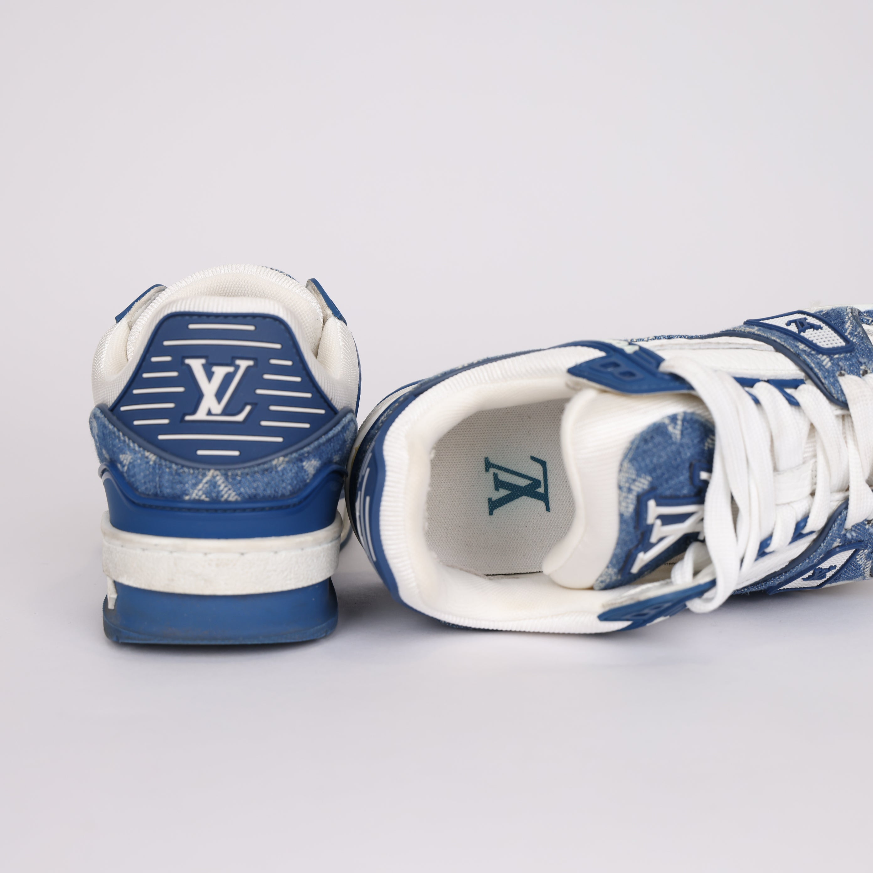 PRE OWNED- LOUIS VUITTON LV Trainer Sneakers White with Blue Mesh Monogram SIZE EU35/UK2 J0245J65112