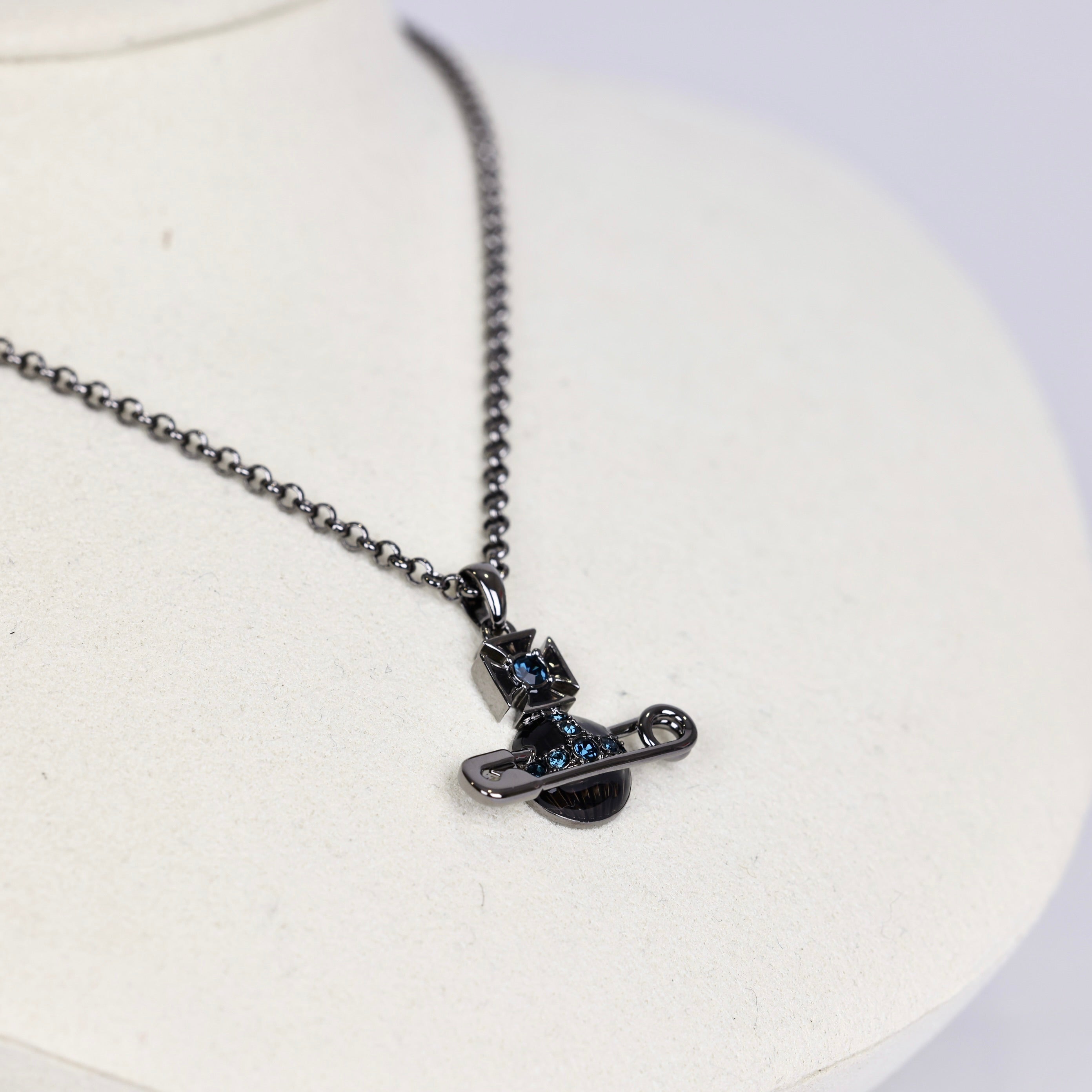 PRE OWNED- Vivienne Westwood Man. Kitty Pendant Necklace