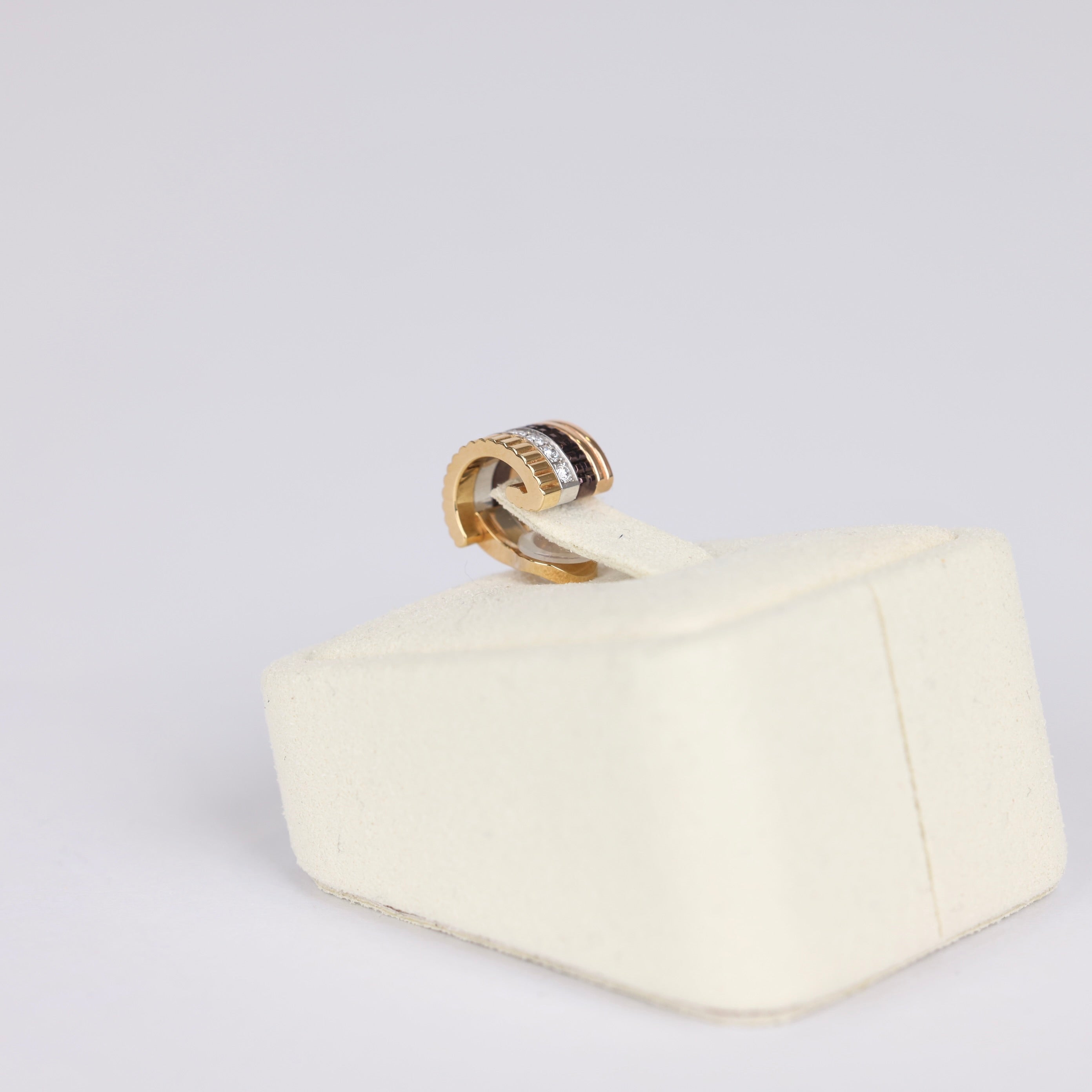 PRE OWNED- BOUCHERON QUATRE CLASSIQUE CLIP Earring