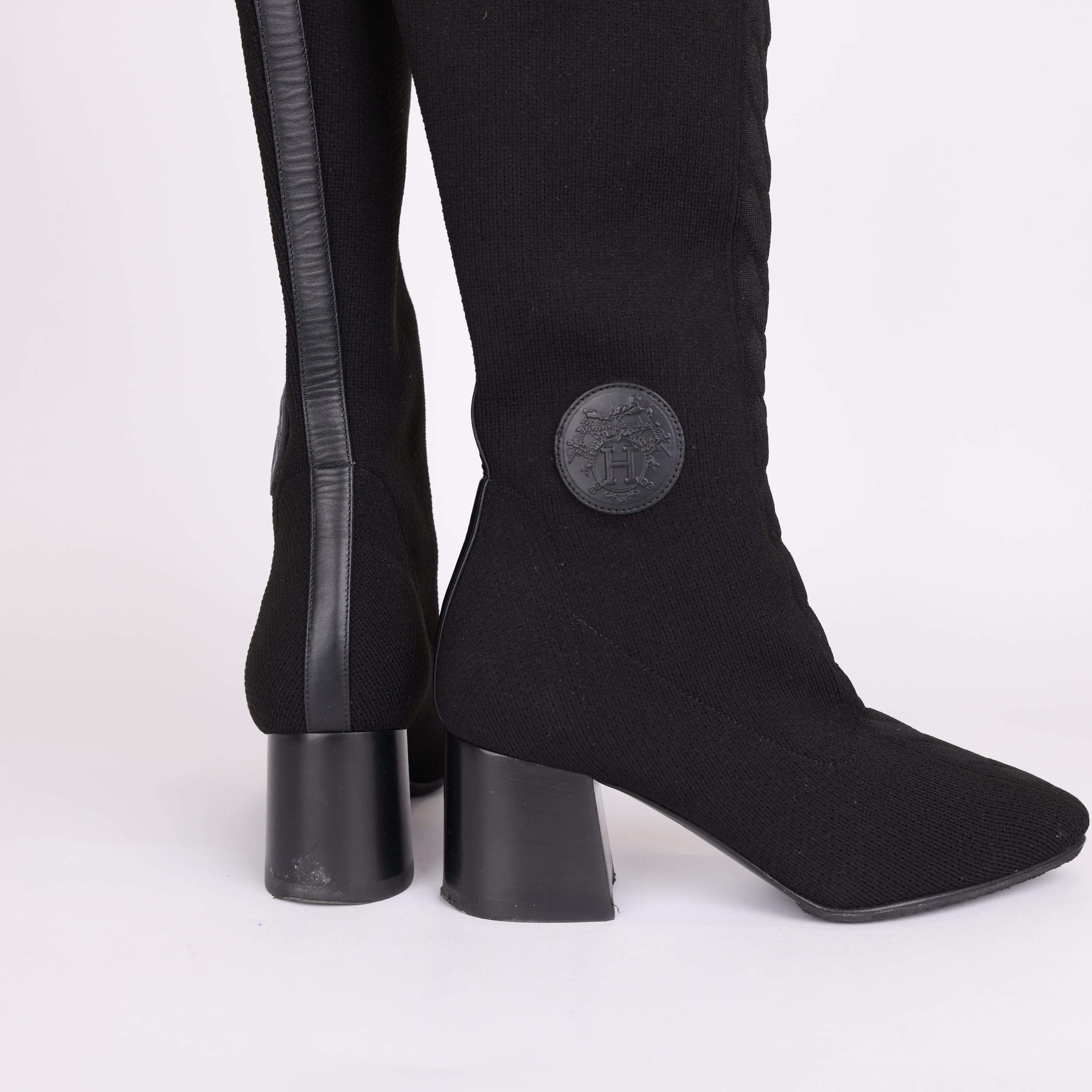PRE OWNED- HERMES Knit Calfskin Fontaine 60 Boots SIZE EU35/ UK2 Black