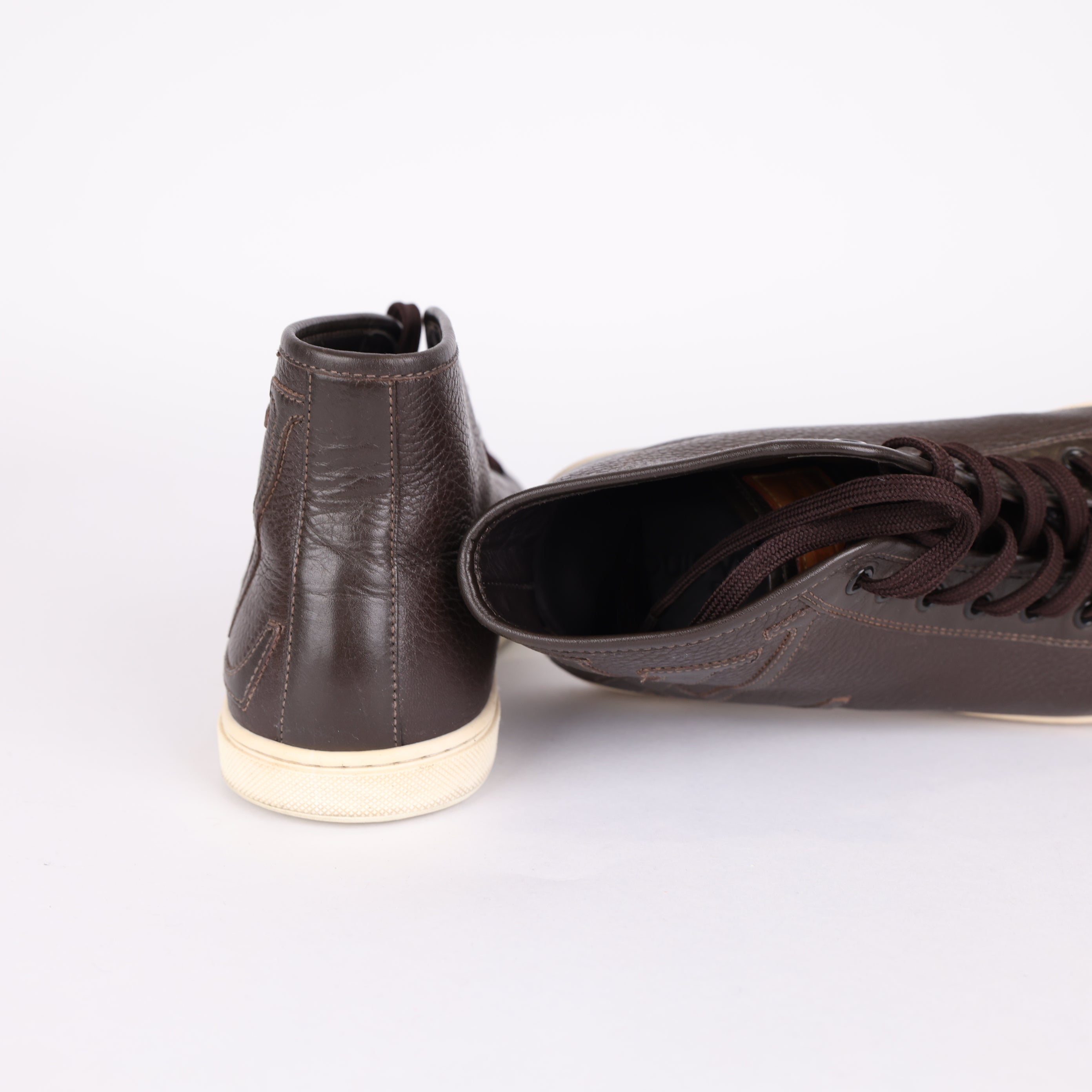 PRE OWNED- Louis Vuitton brown sneakers size EU38.5/ UK5.5