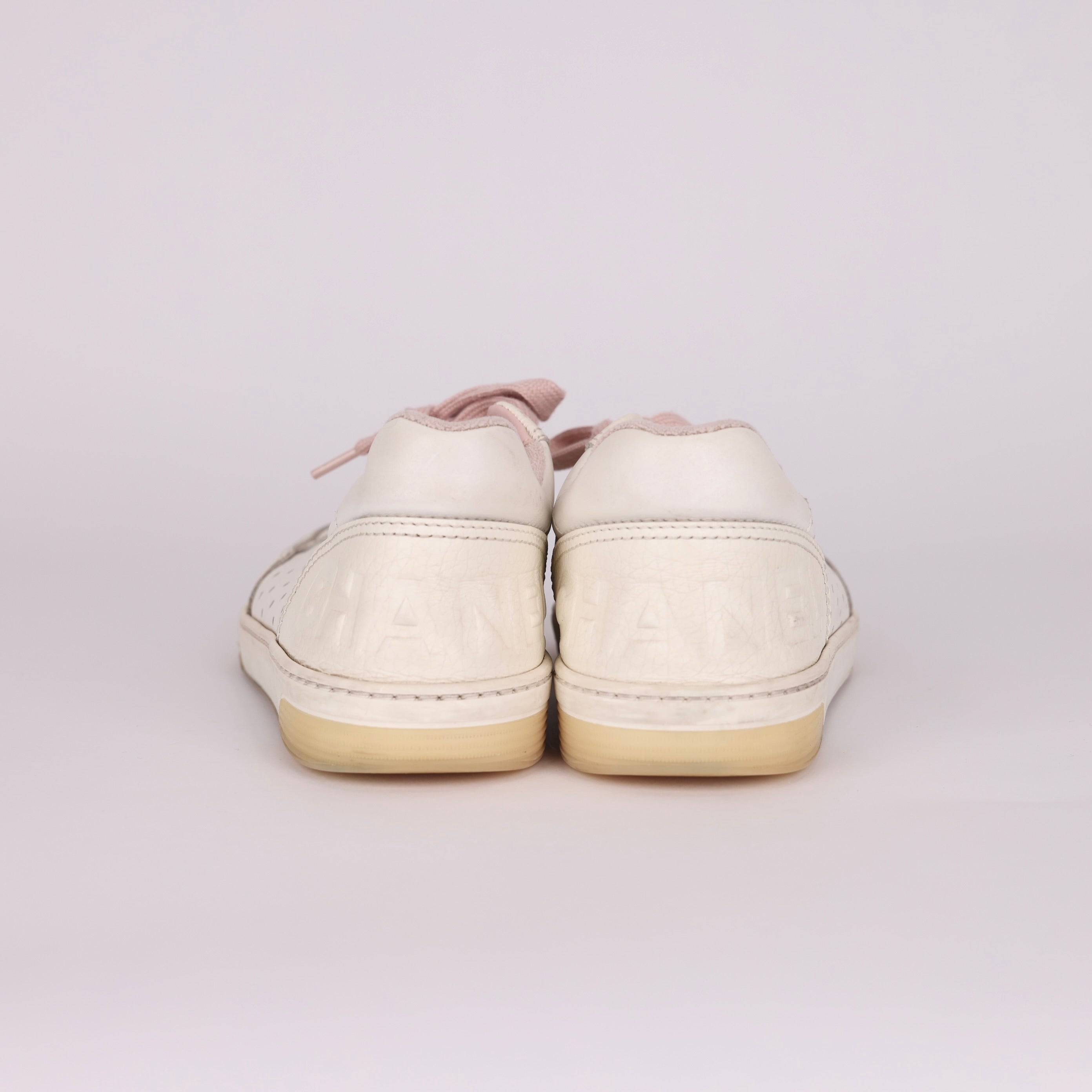 PRE OWNED- Chanel 22P White Leather Pink CC Flat Lace Up Tie Runner Trainer Sneaker 38