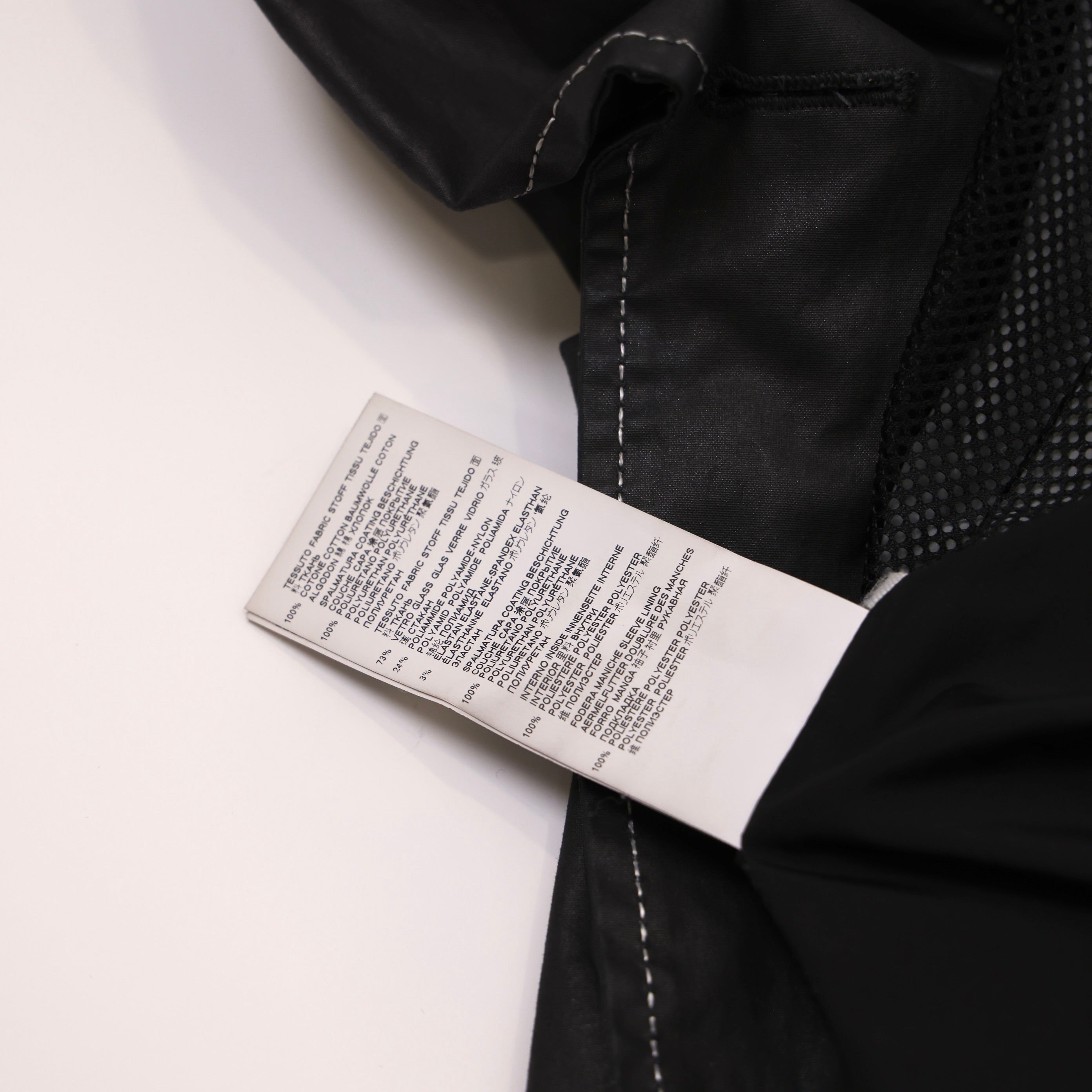PRE OWNED- MAISON MARGIELA TRENCH COAT Size 6