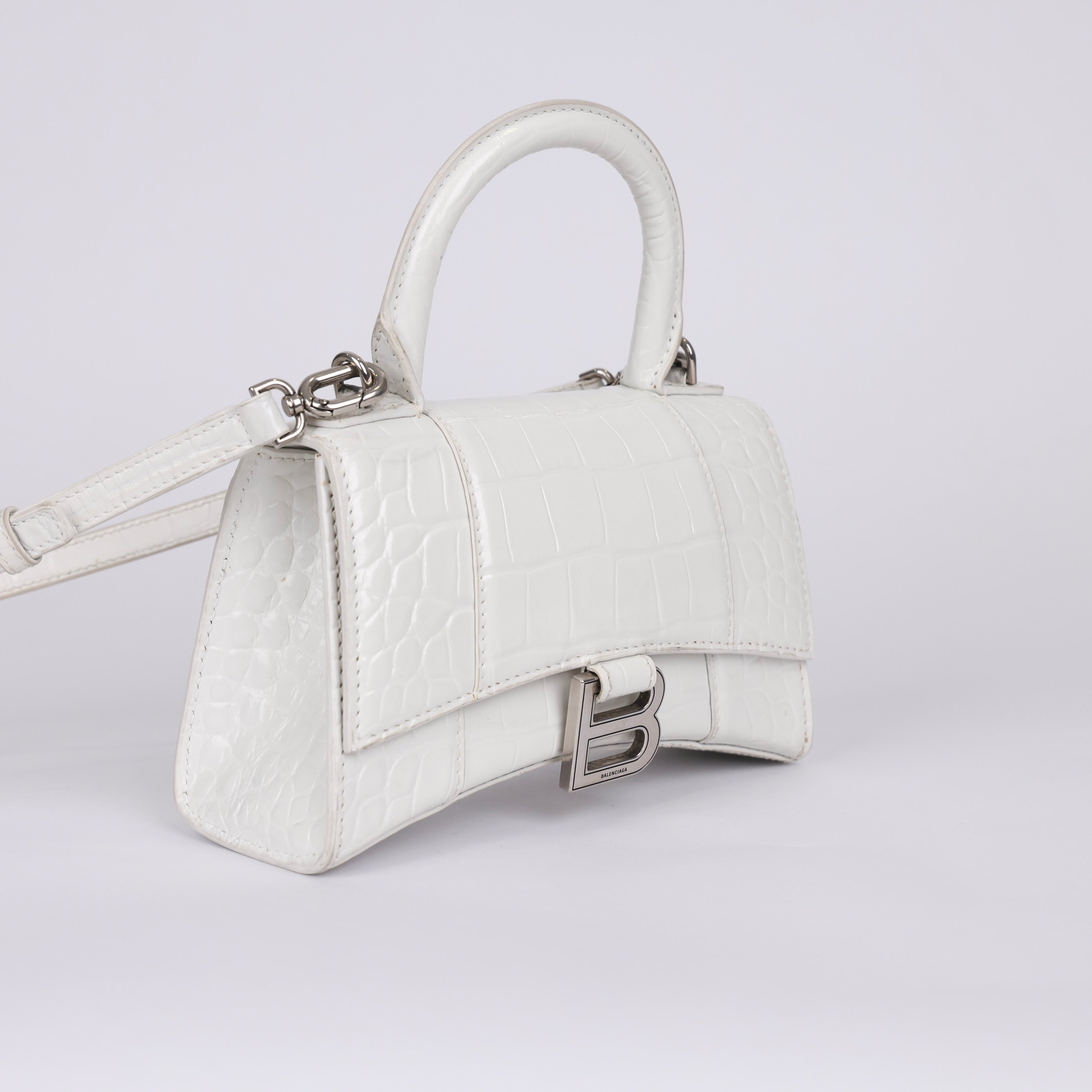 PRE OWNED- BALENCIAGA white calf leather shoulder bag Size XS