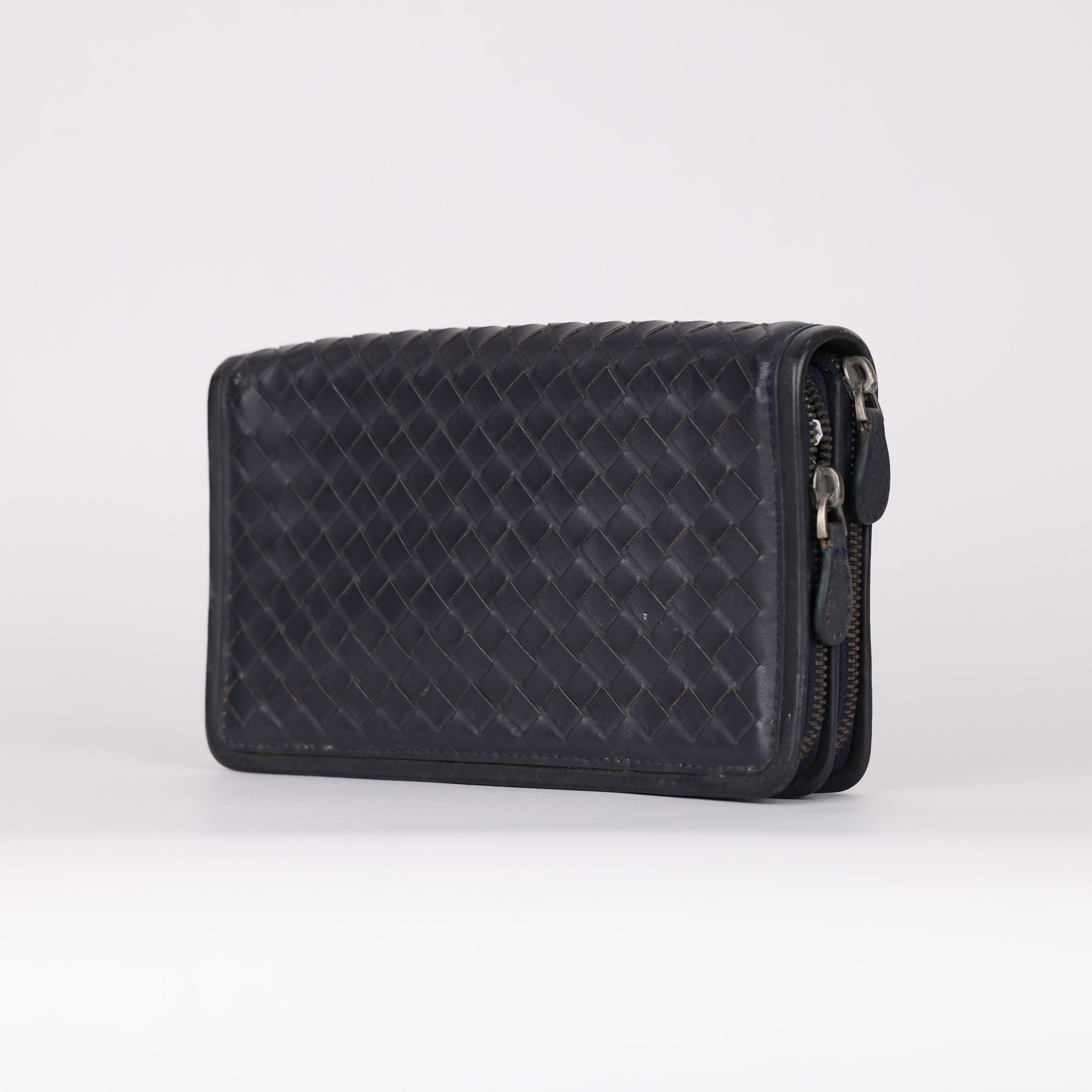 PRE OWNED- Bottega Veneta Black Intrecciato Wallet J0562W32143