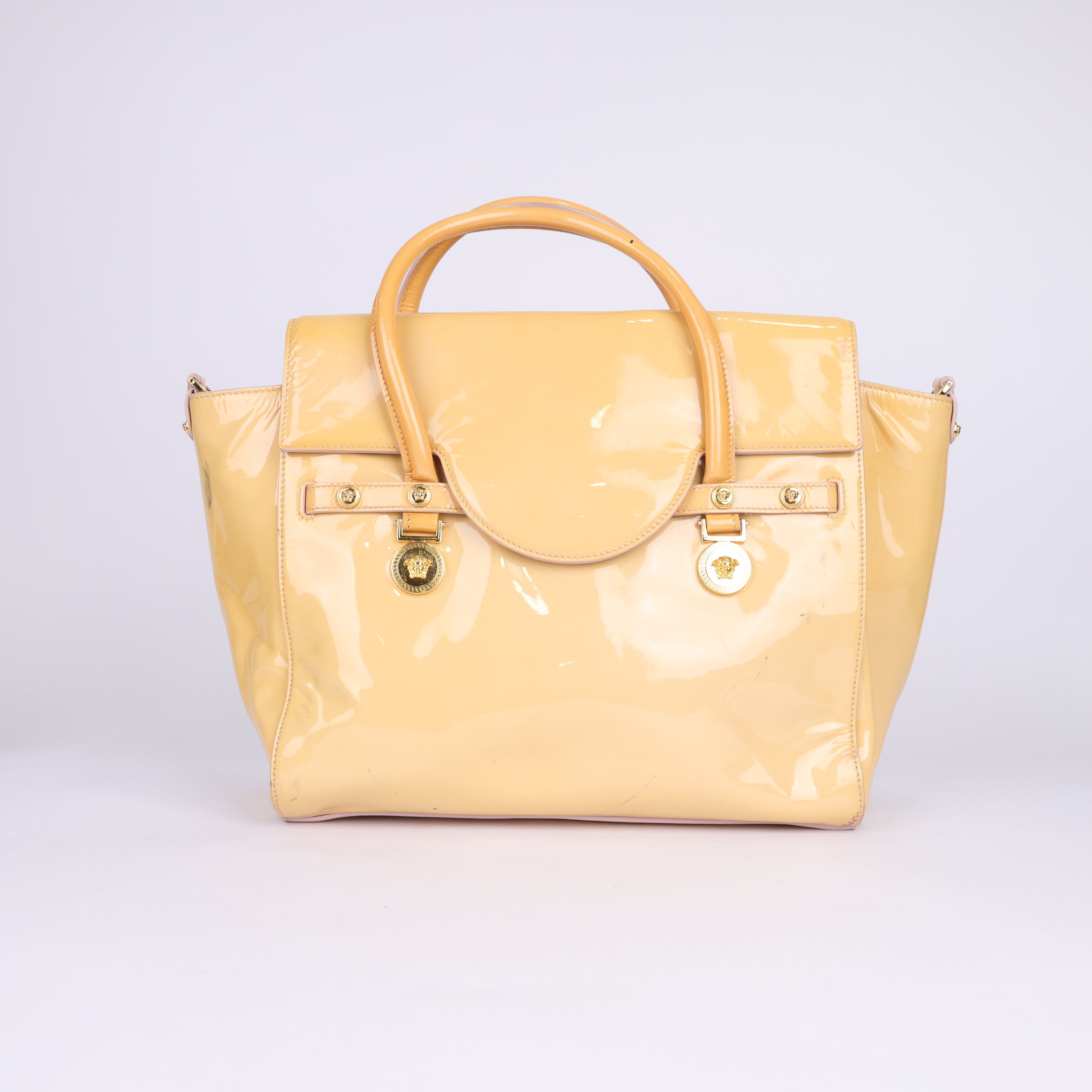 J0730B58890 Versace Patent leather handbag- Pre Owned