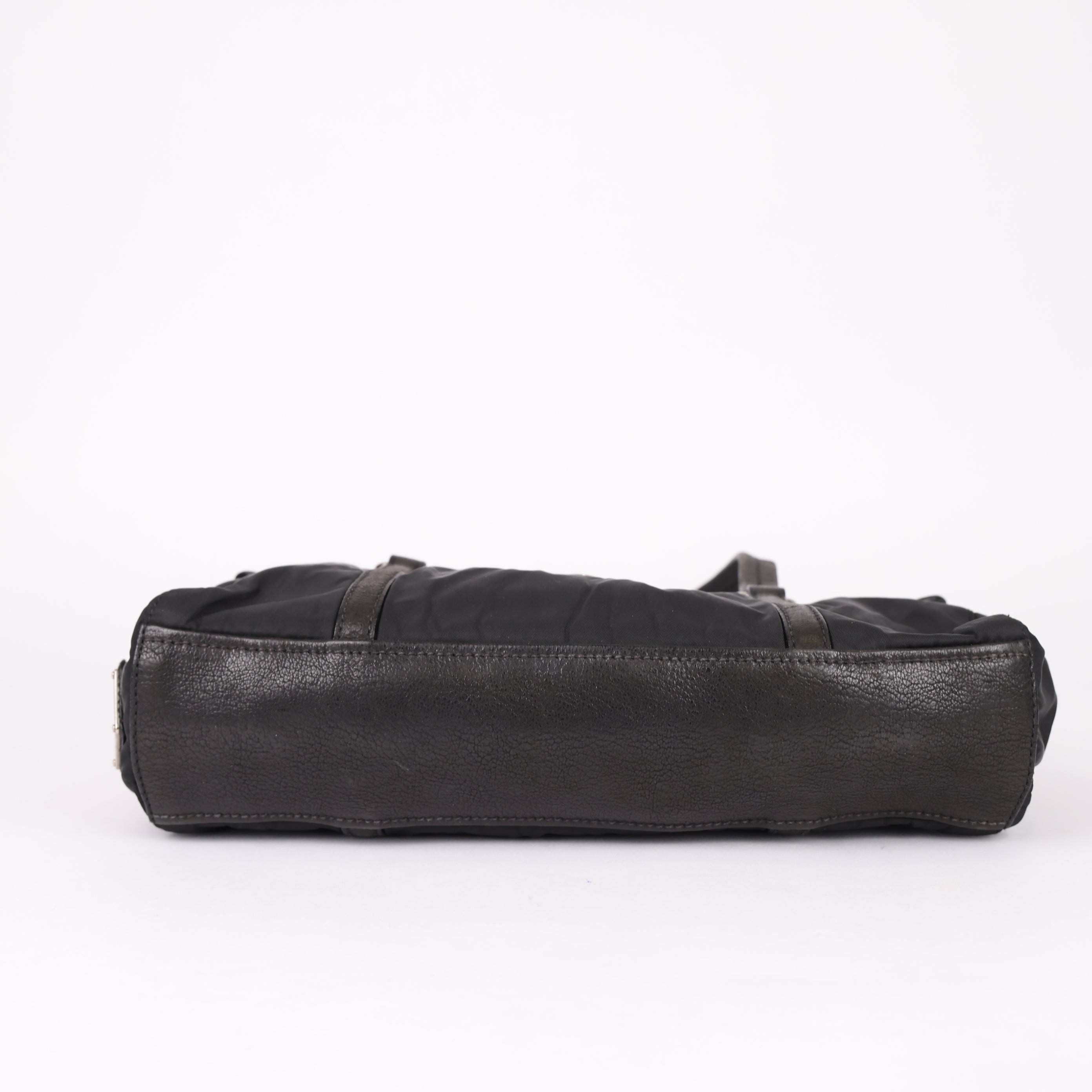 J0797B00094 Prada Black Tessuto Easy Shoulder Bag Nylon Cloth- Pre Owned