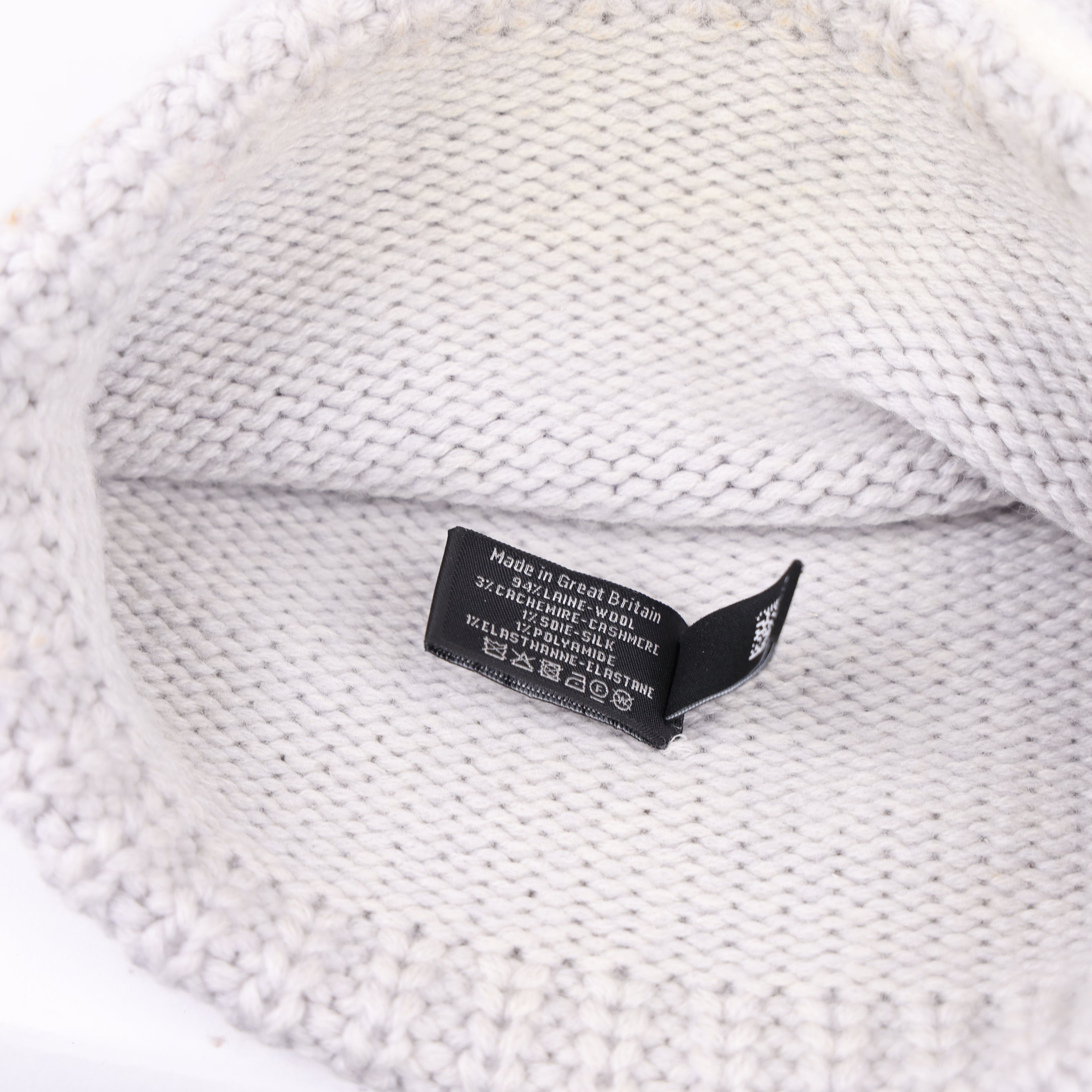 Chanel 22K Grey Cashmere CC Beanie- Pre Owned