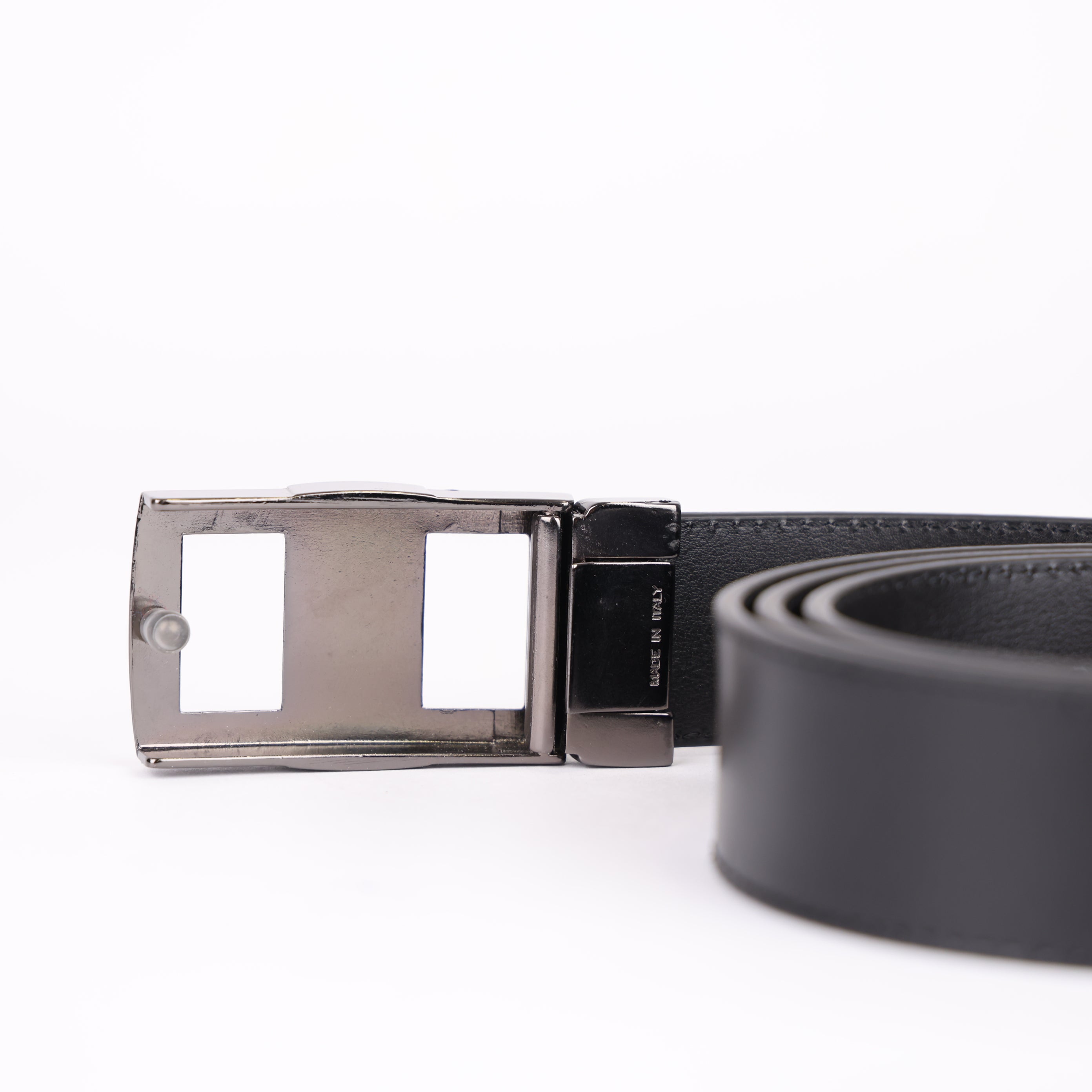 J0770 Versace Collection Men's Belts size 120cm- Pre Owned