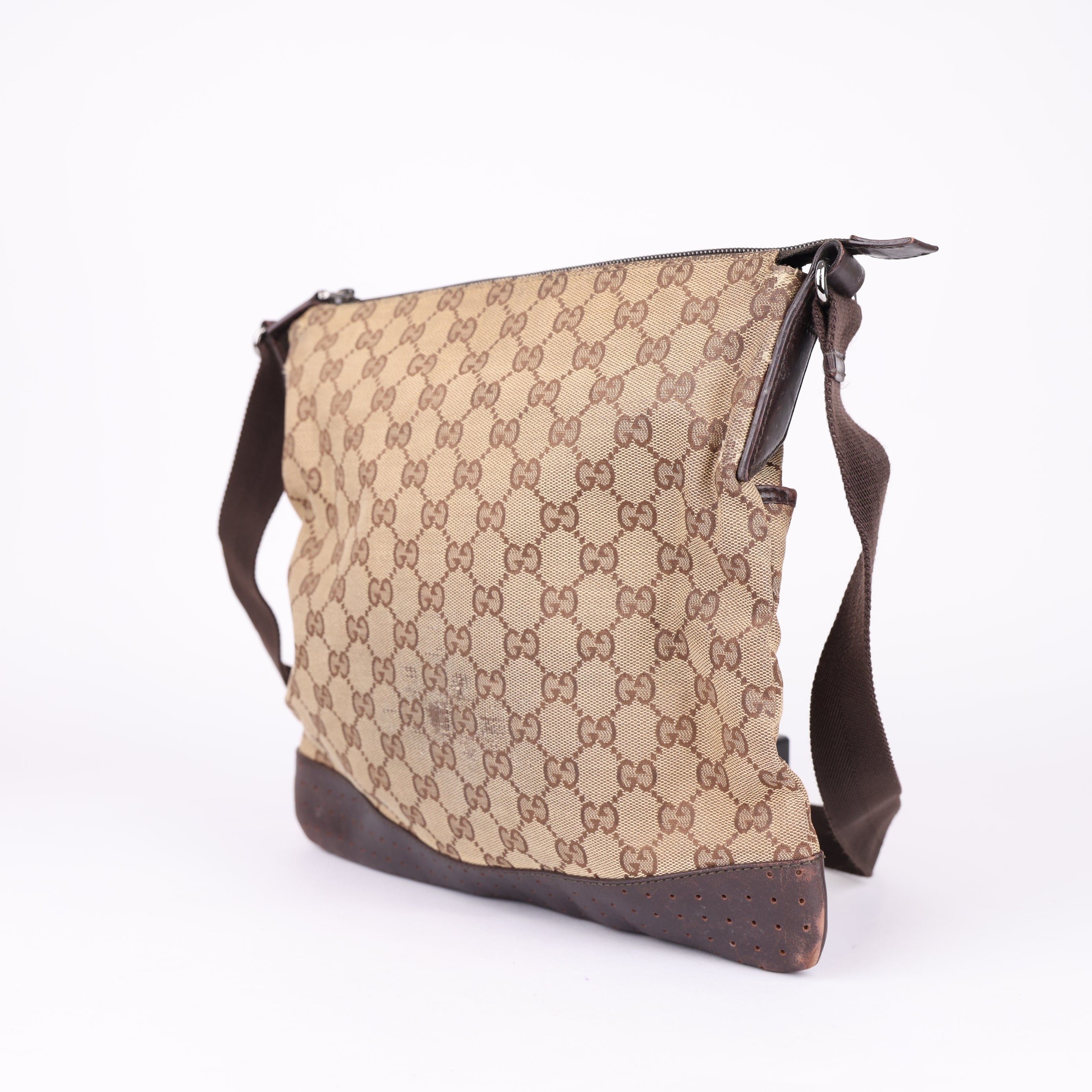 J0776 Gucci GG Canvas Abbey Brown Crossbody Bags- Pre Owned