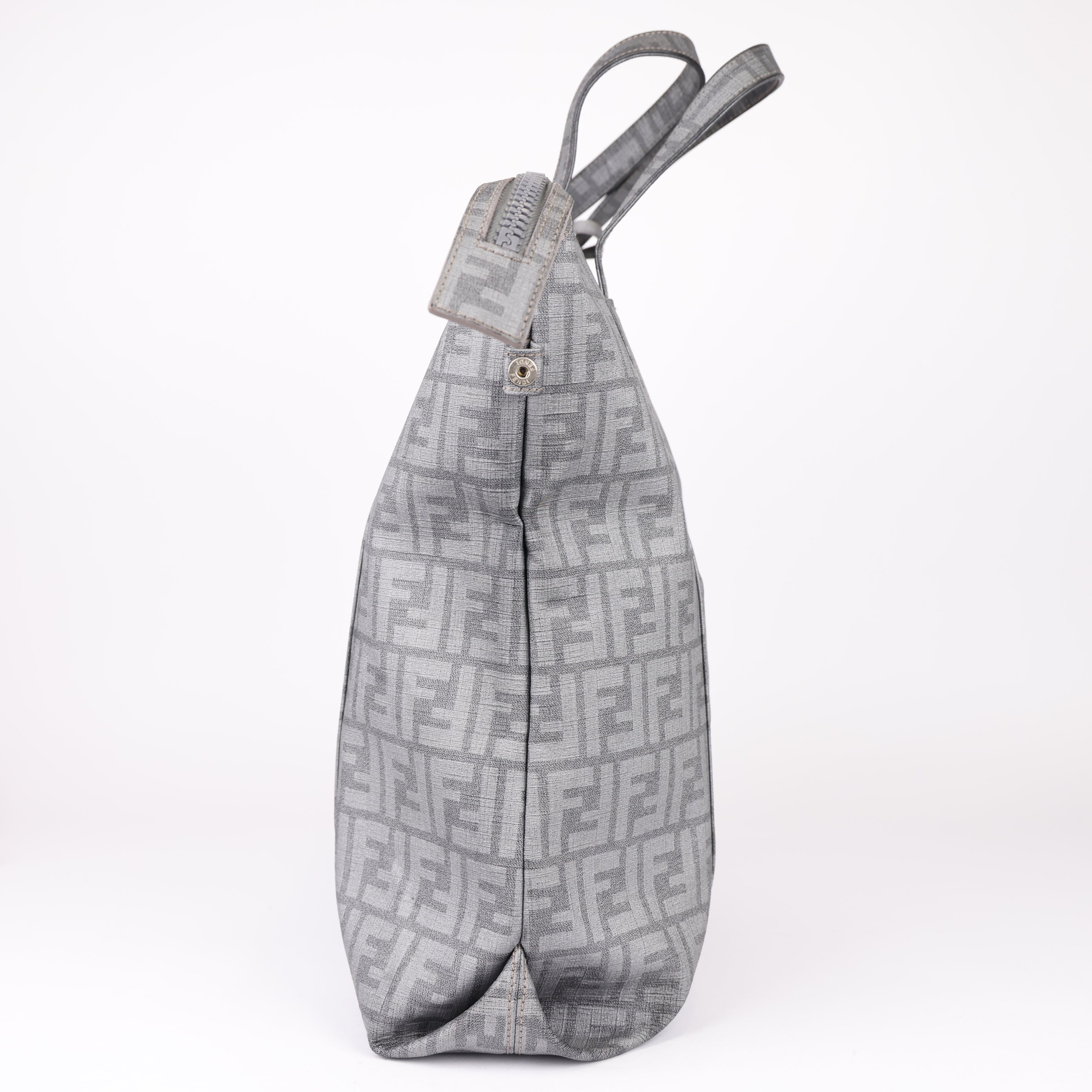 JO784 Fendi 2000s Zucca Grey Tote Bag - Pre Owned