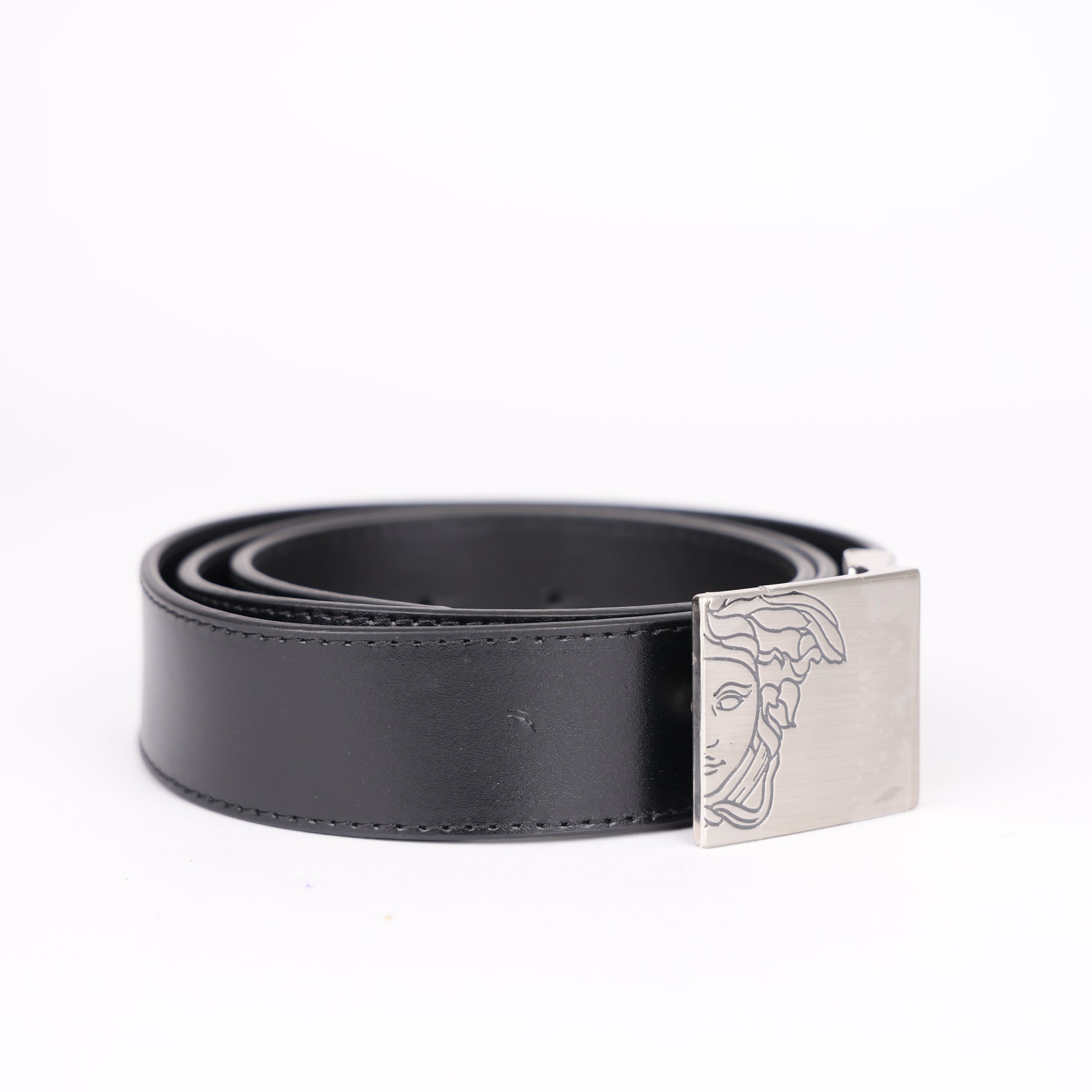 J0790 Versace half madusa face belt- Pre Owned