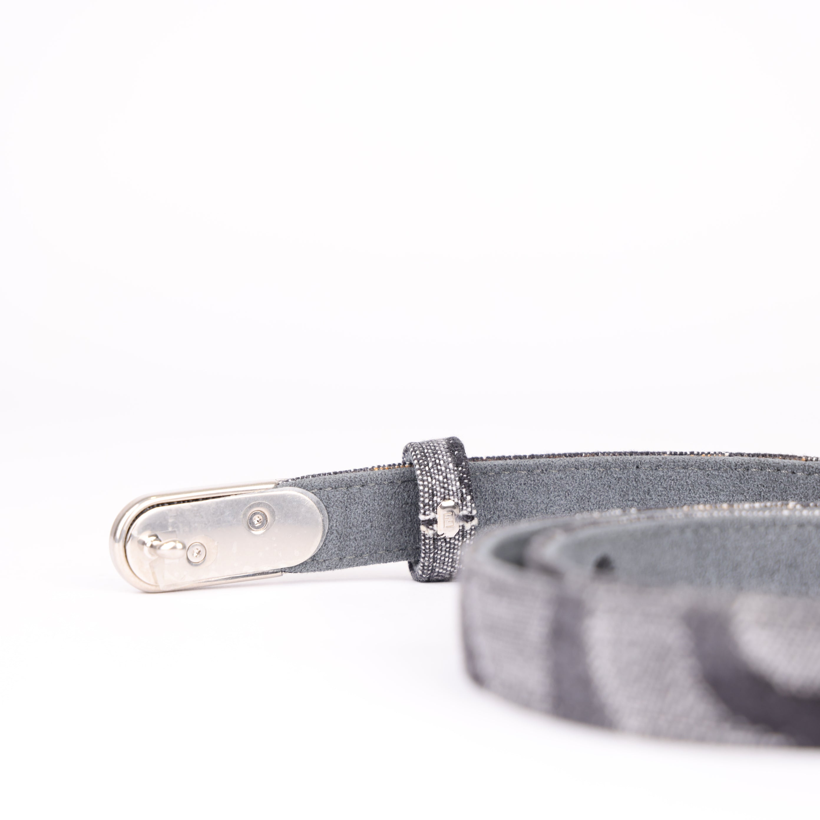 J0792 Fendi FF Logo Canvas Belt in Grey size 40- Pre Owned