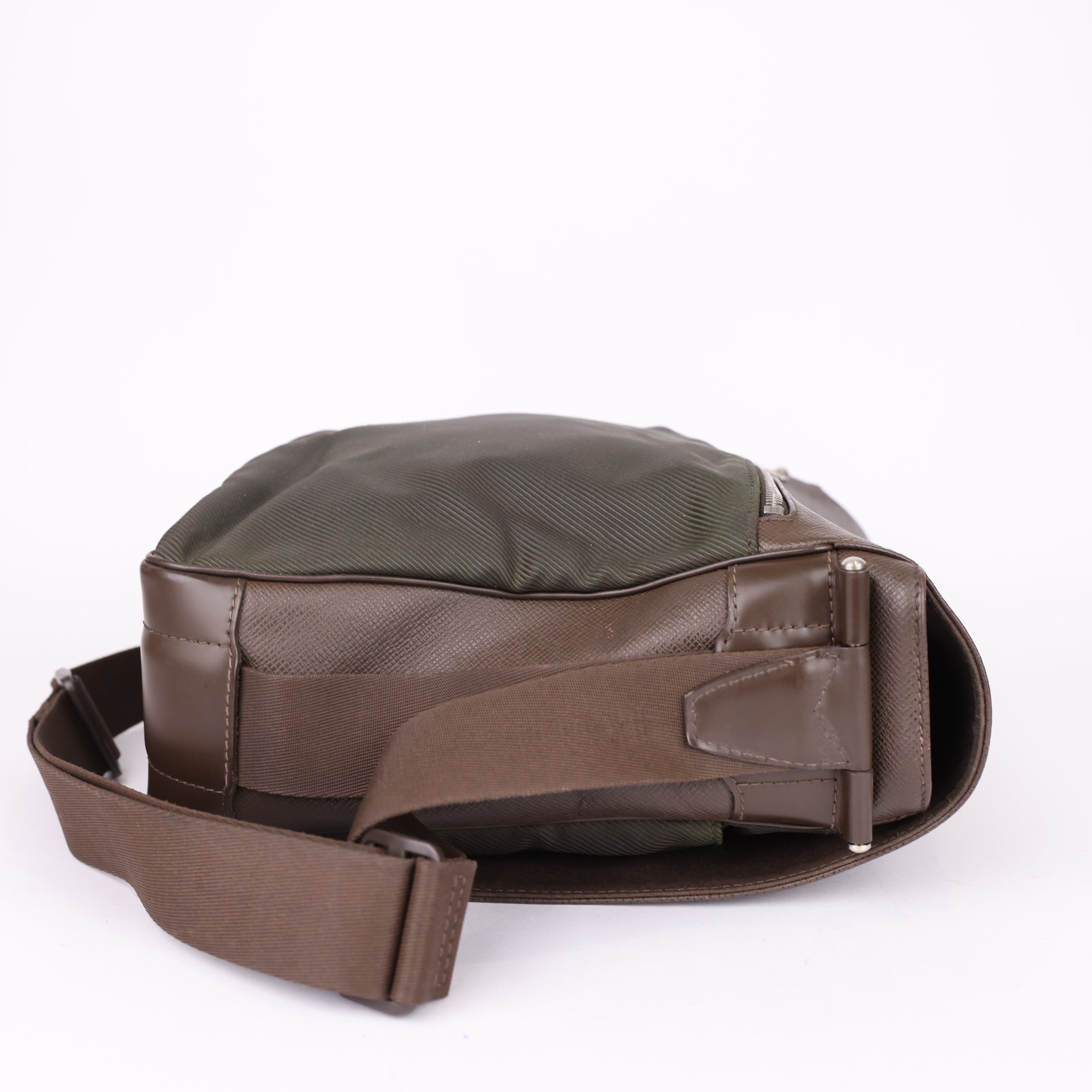 Louis Vuitton Victor Messenger Bag Taiga Brown- Pre Owned