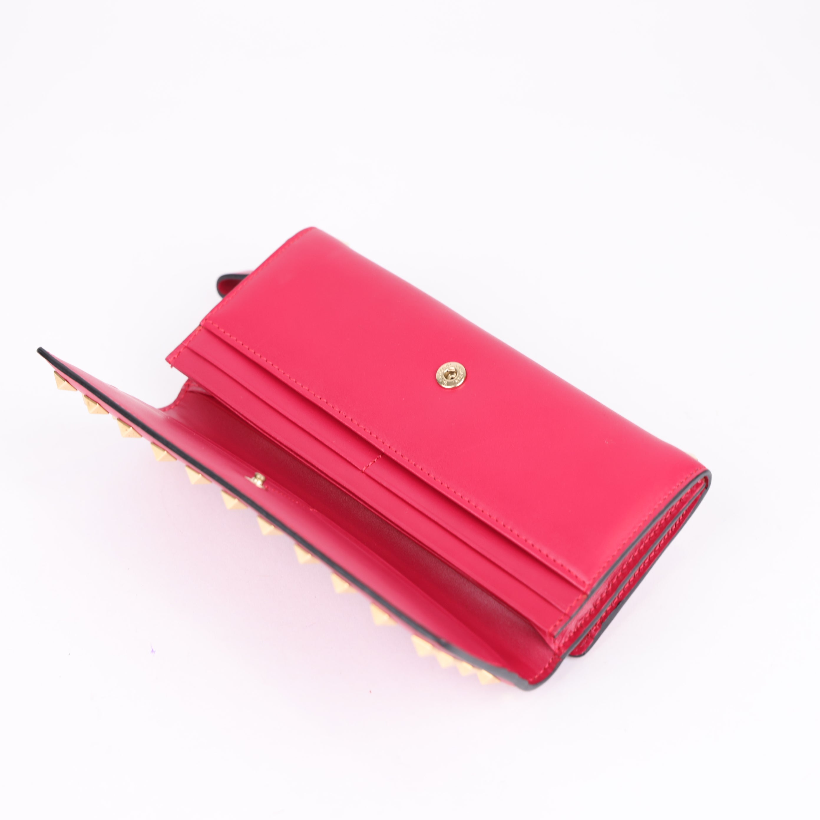 VALENTINO Rockstud Flap Wallet- Pre Owned