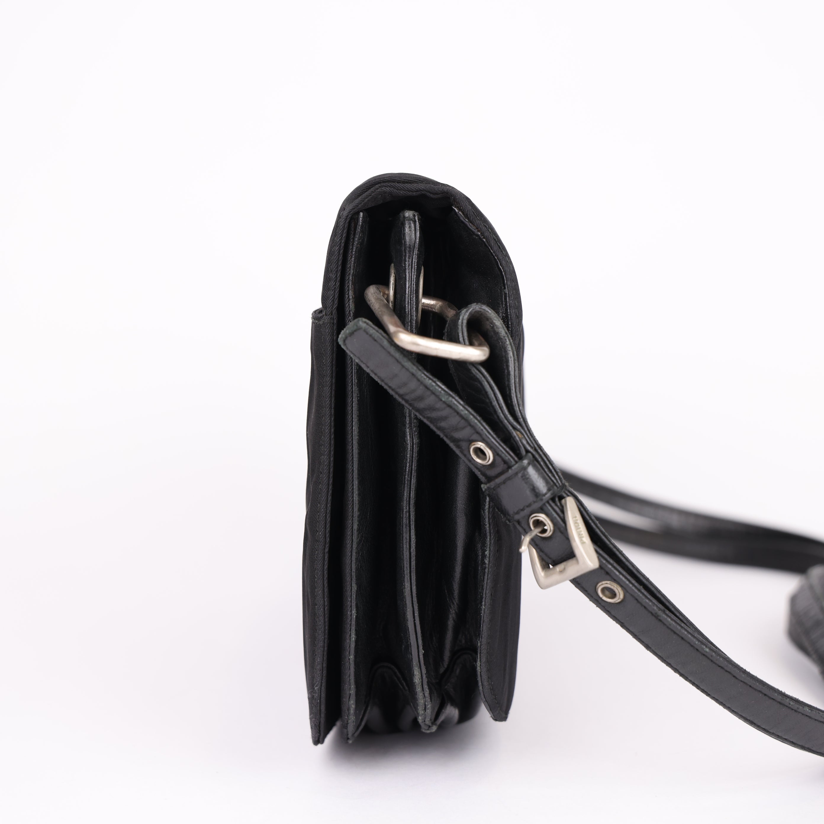 J0926 Prada Triangle Logo Nylon Shoulder Bag- Pre Owned