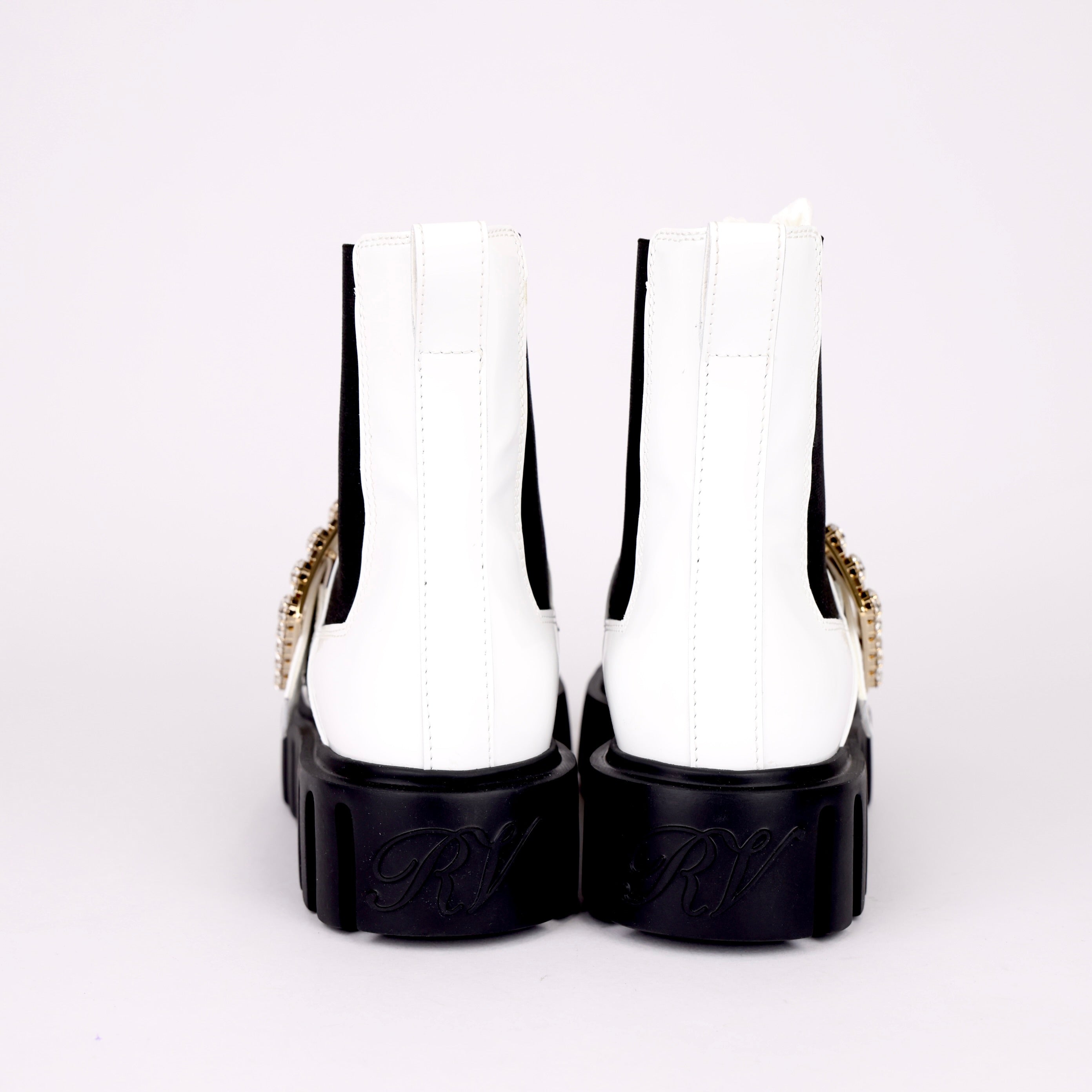 Roger Vivier Viv' Go-Thick Strass Buckle Chealsea Ankle Boots in Patent Leather SIZE EU37/UK4- Pre Owned