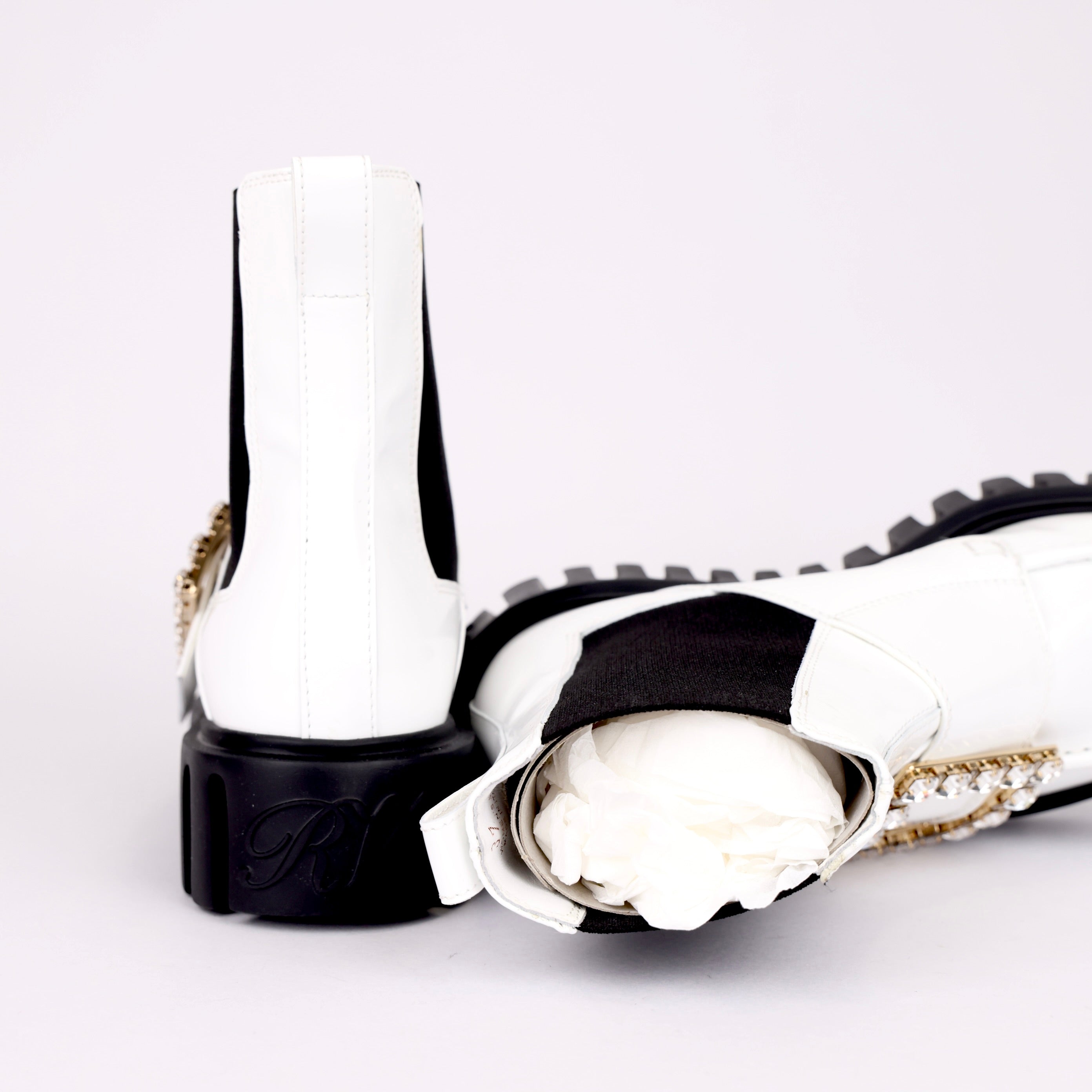 Roger Vivier Viv' Go-Thick Strass Buckle Chealsea Ankle Boots in Patent Leather SIZE EU37/UK4- Pre Owned