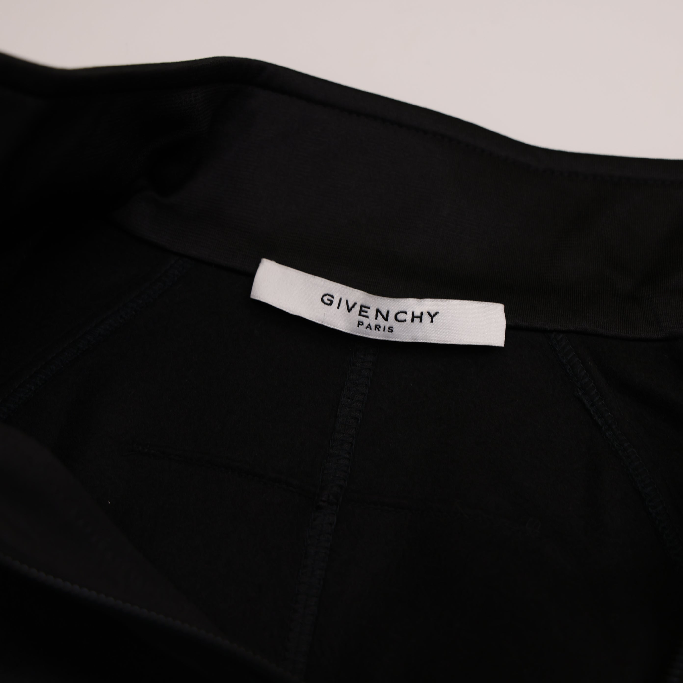 J0947 Givenchy Black Zip-Up Jacket with Side Logo SIZE 38- Pre Owned