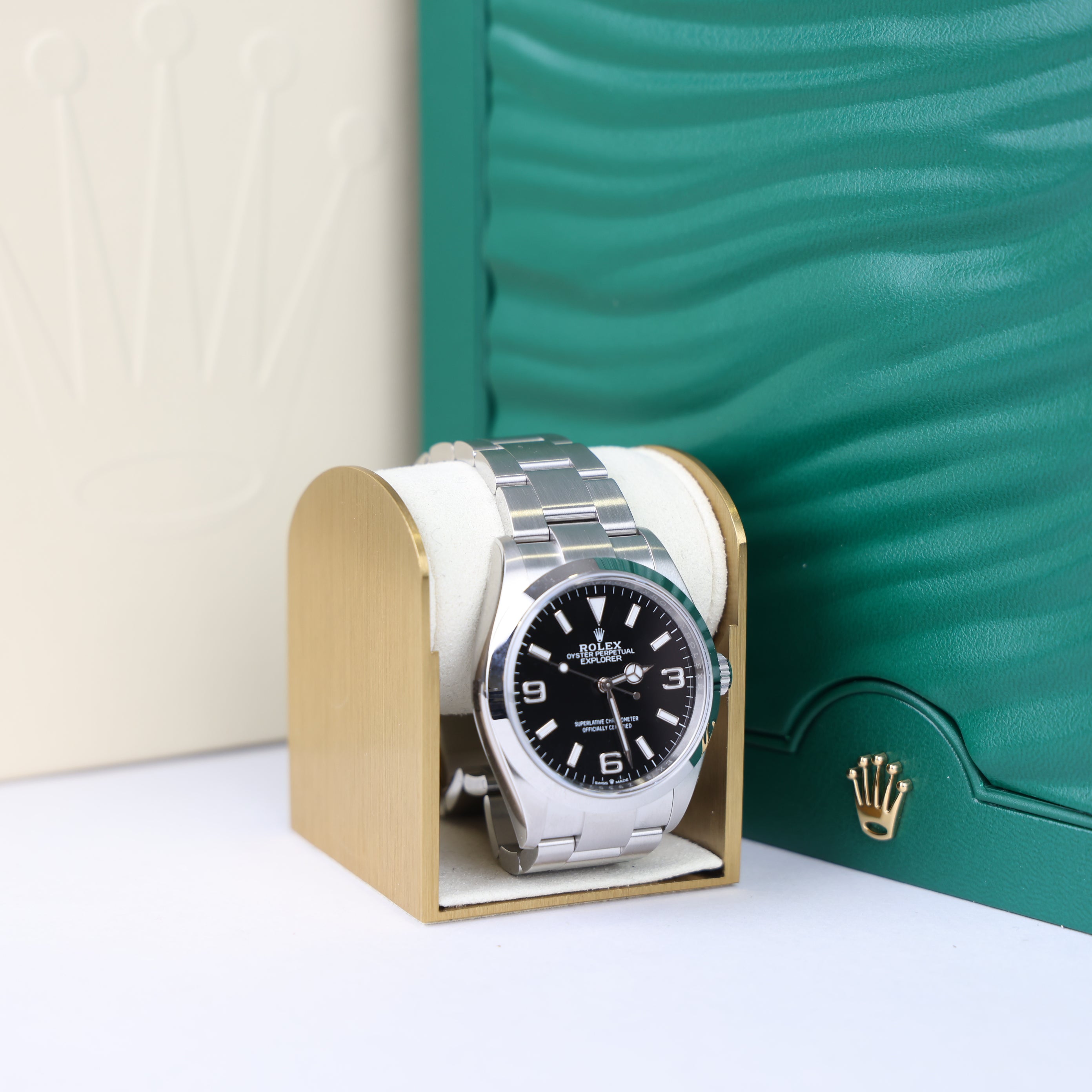 J0987 Rolex Explorer 36 Oyster, 36 mm, Oystersteel Reference 124270- Pre Owned