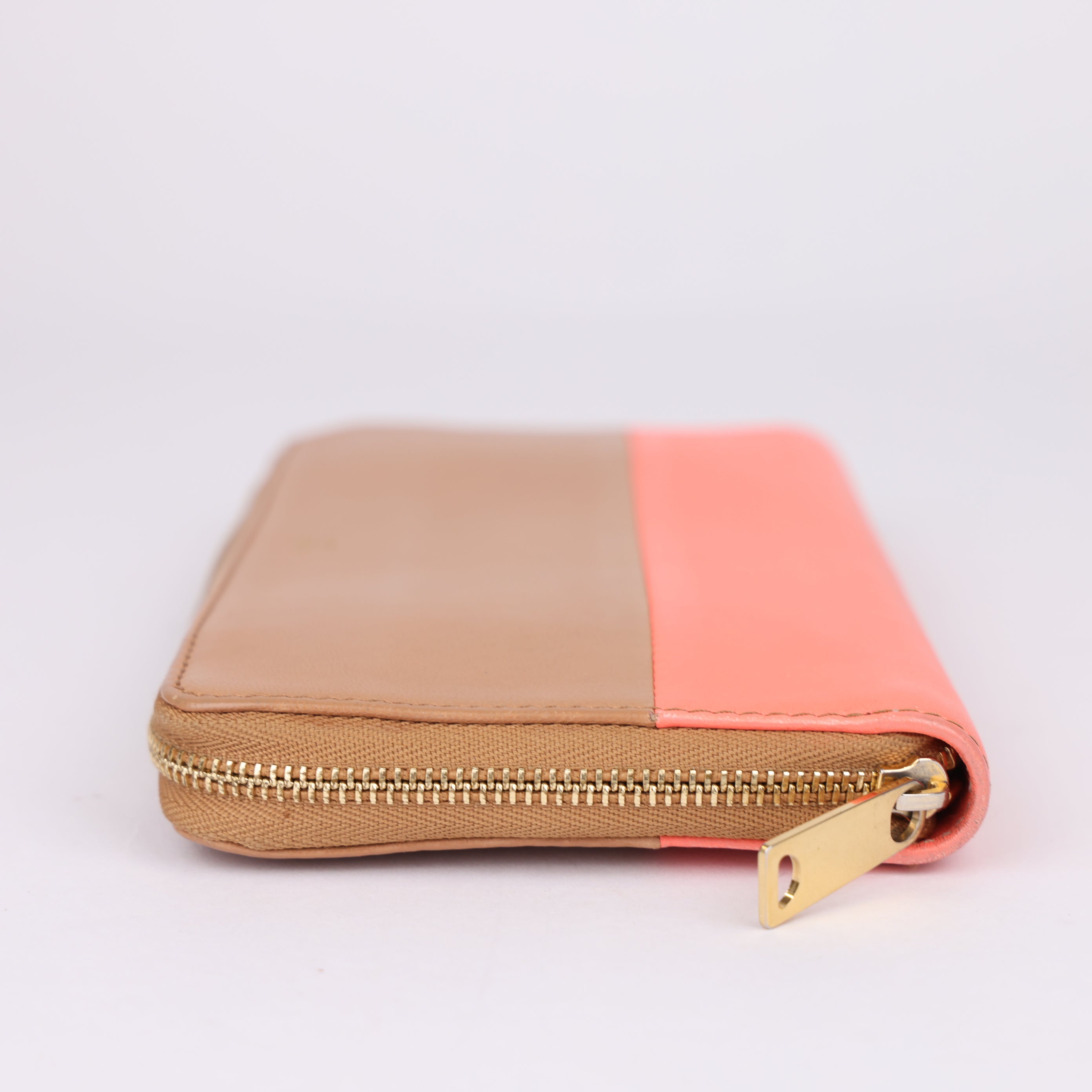 J2003 Celine Leather Continental Wallet - Pre Owned