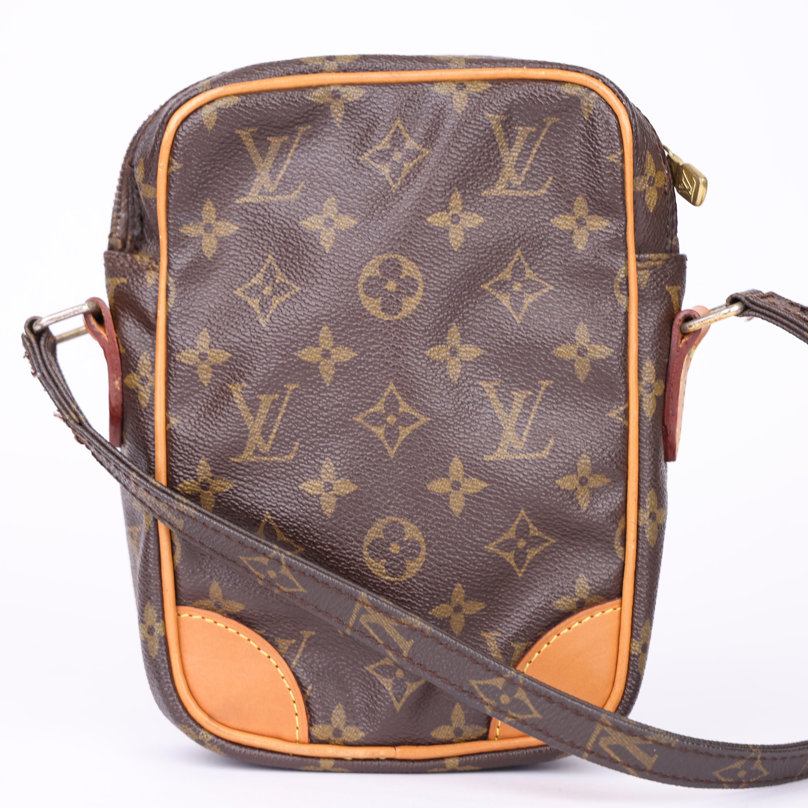 J1910 Louis Vuitton Monogram Danube crossbody bag- Pre Owned