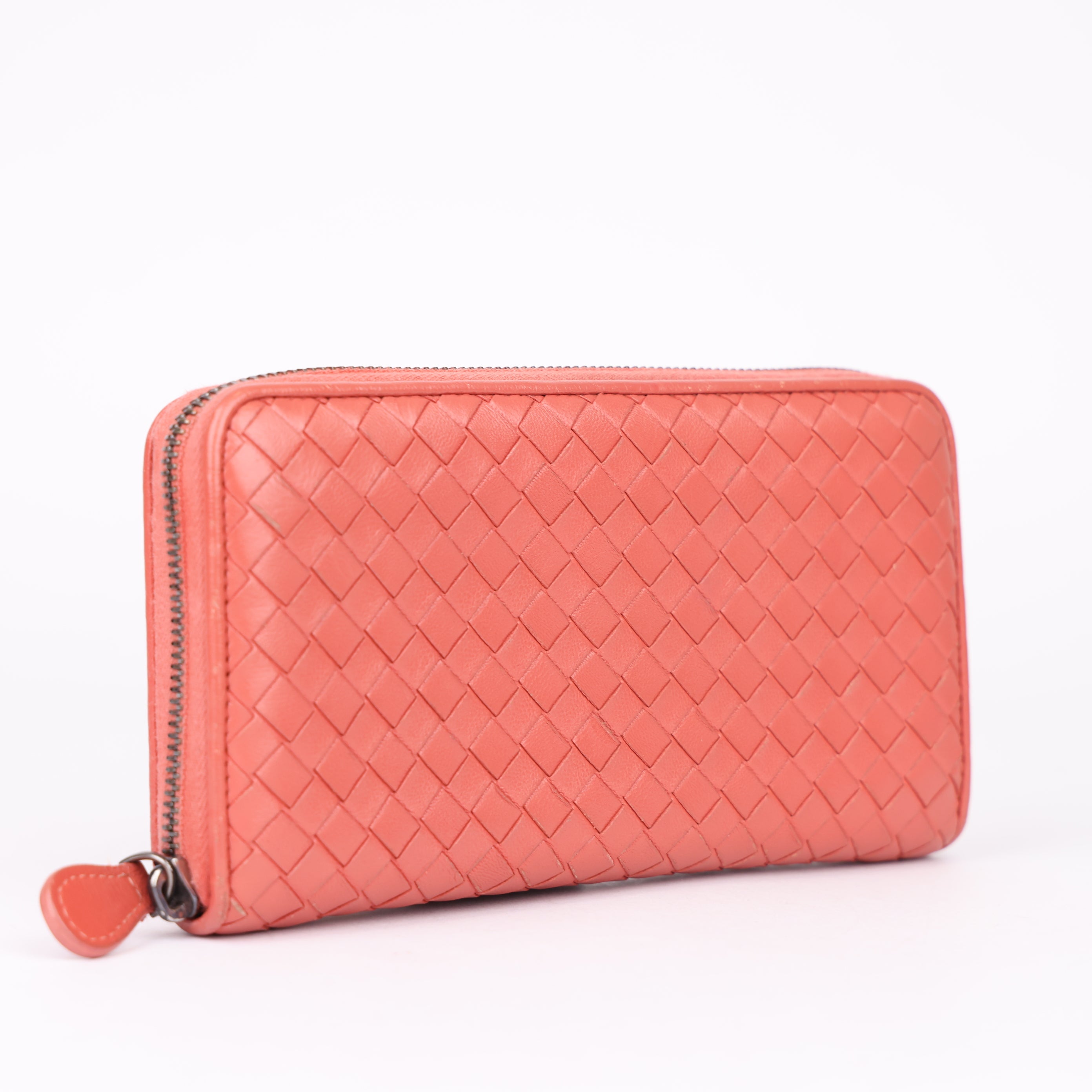 J1918 Bottega Veneta Intrecciato Zip Around Wallet- Pre Owned