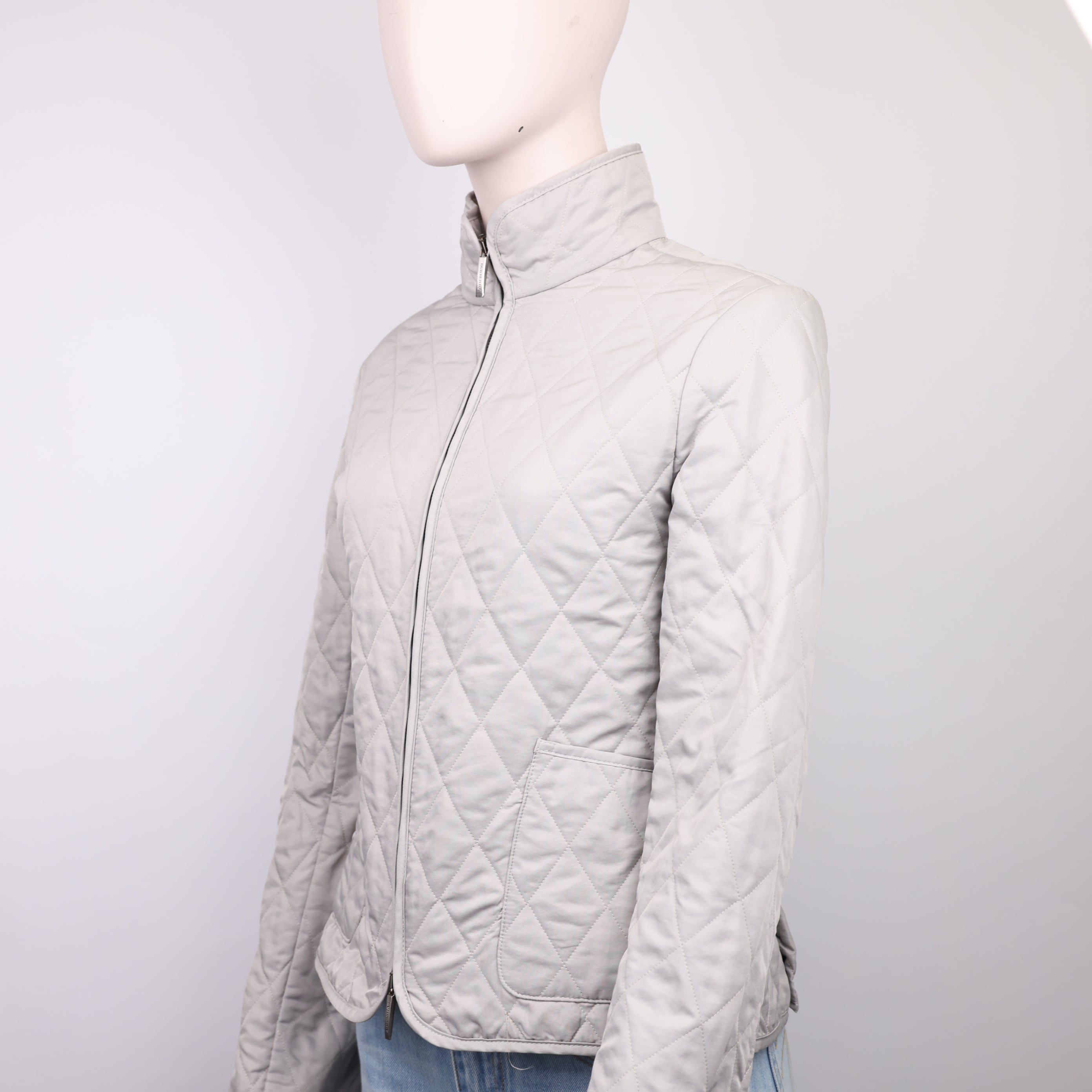 J0705 Burberry Grey Quilted Jacket- Pre Owned
