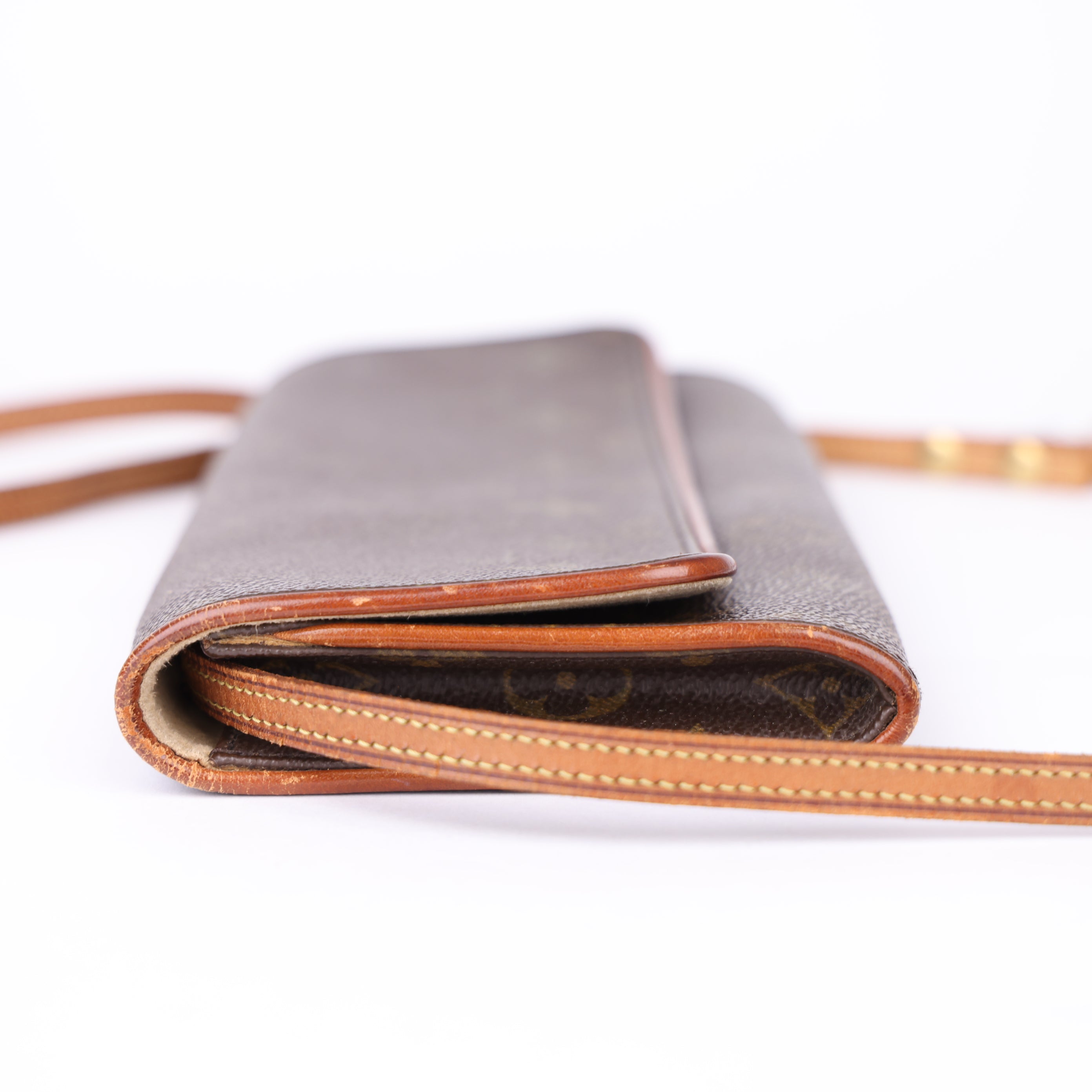 J1831 Louis Vuitton Monogram Twin Pochette GM Shoulder Bag- Pre Owned