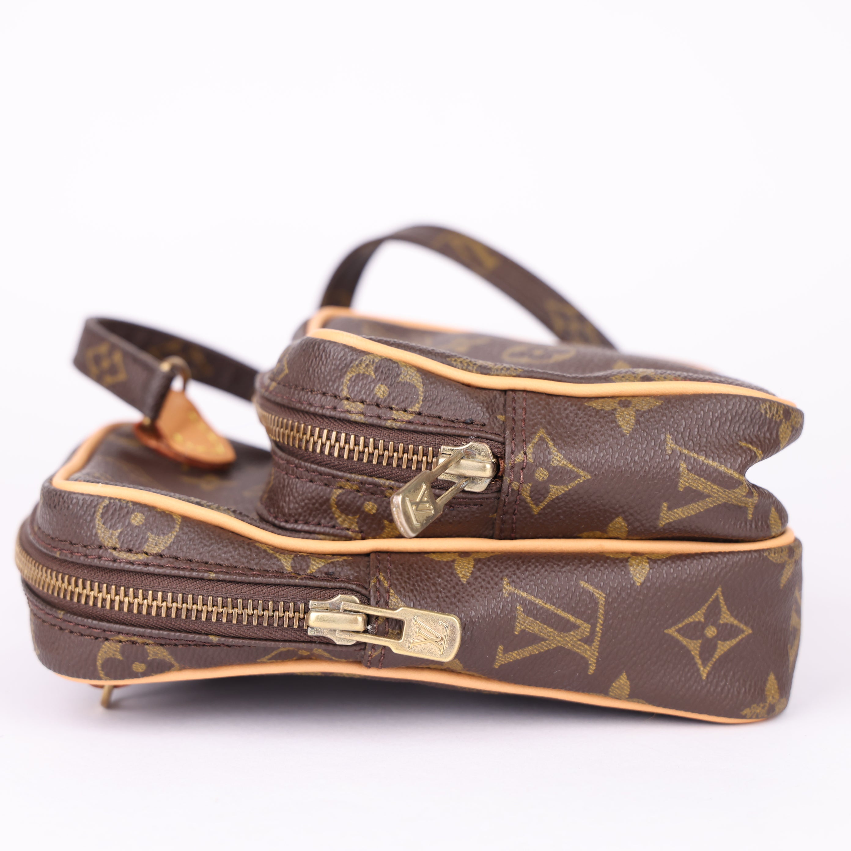 J1828 Louis Vuitton Amazon Brown Bag- Pre Owned