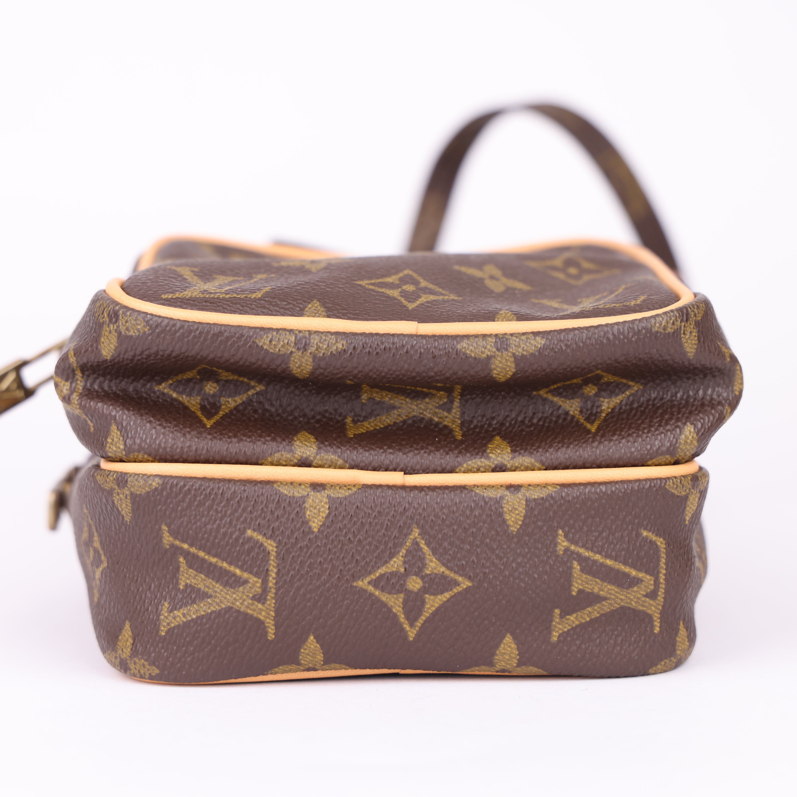 J1828 Louis Vuitton Amazon Brown Bag- Pre Owned