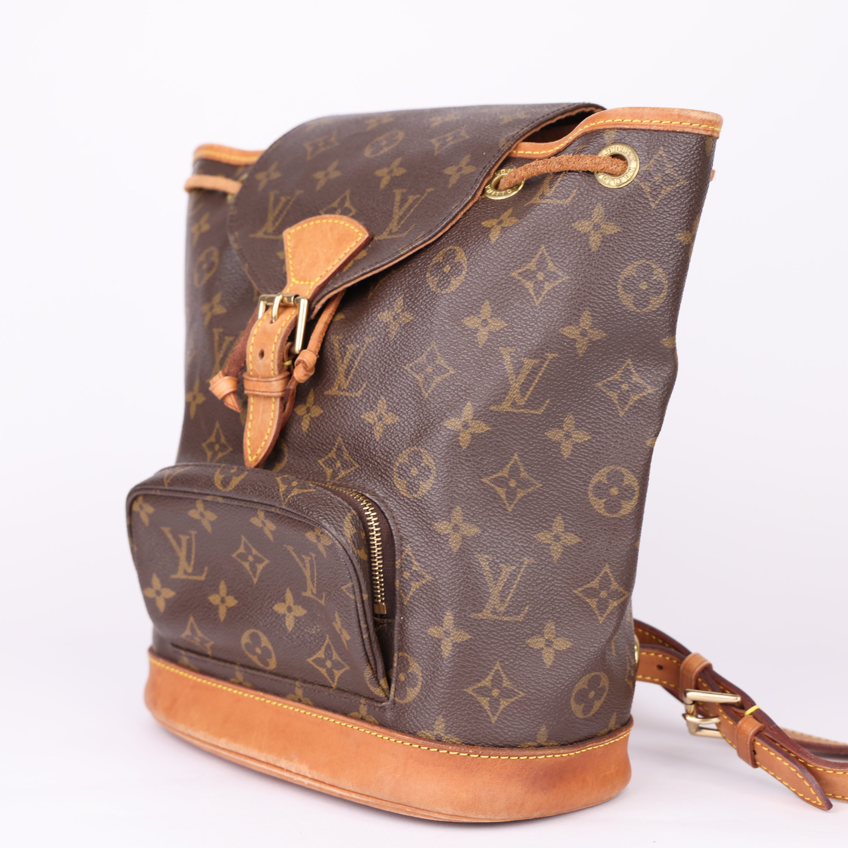 J1821 Louis Vuitton Monogram Montsouris MM Backpack- Pre Owned