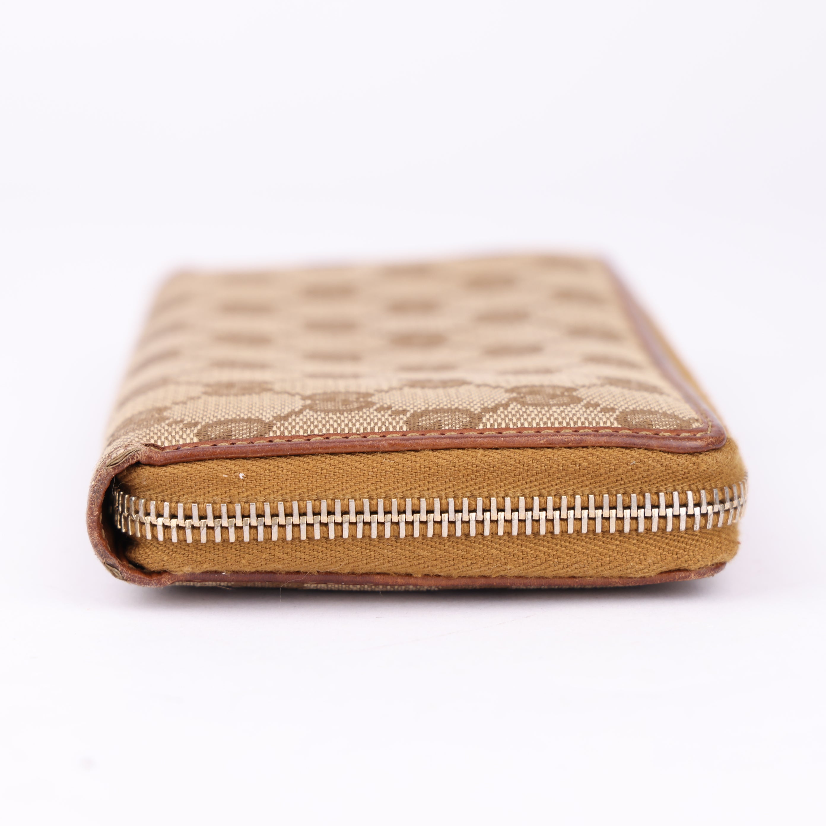 J1771 Gucci Vintage Wallet in GG Supreme Canvas- Pre Owned