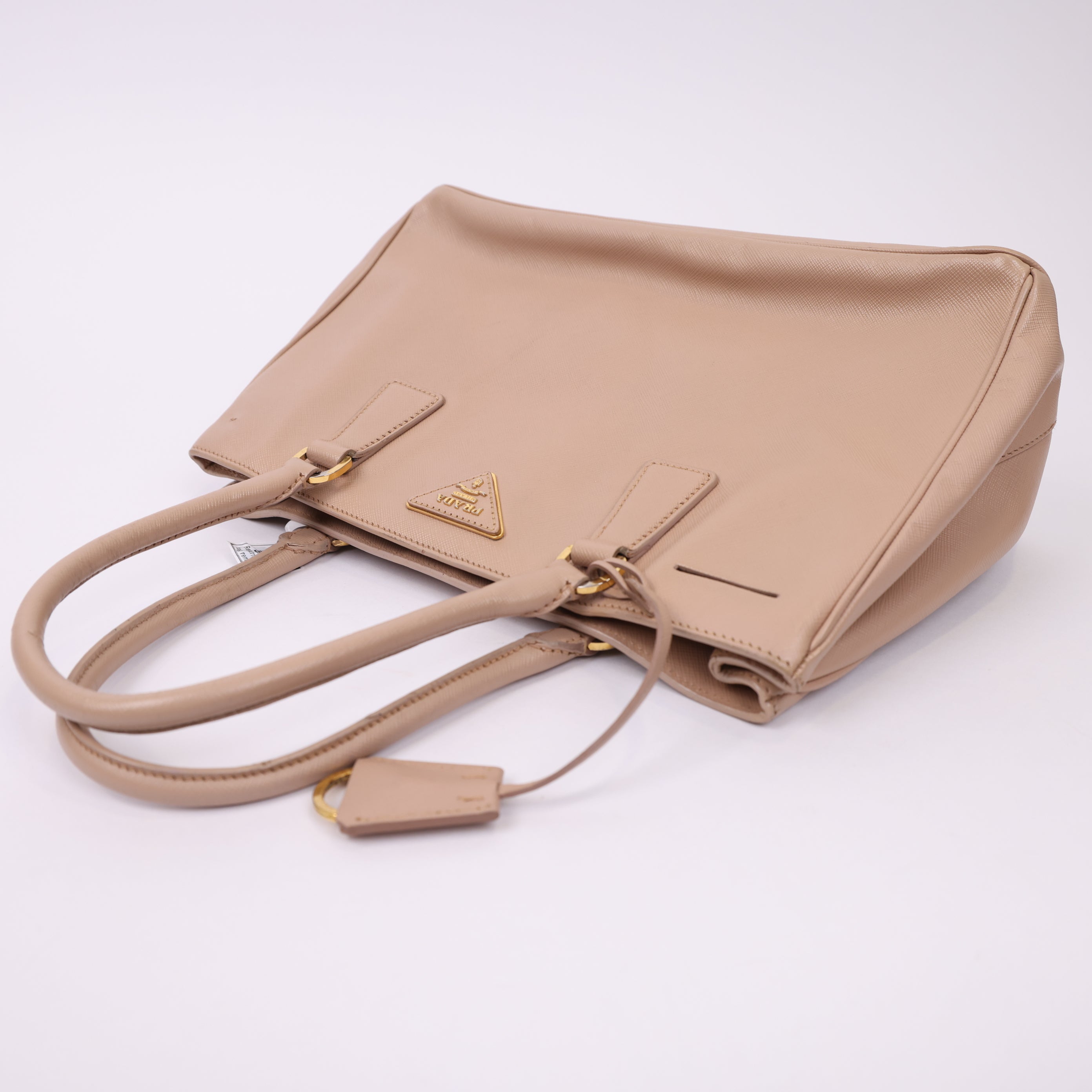 J1725 Prada Saffiano Lux Tote in Pink- Pre Owned