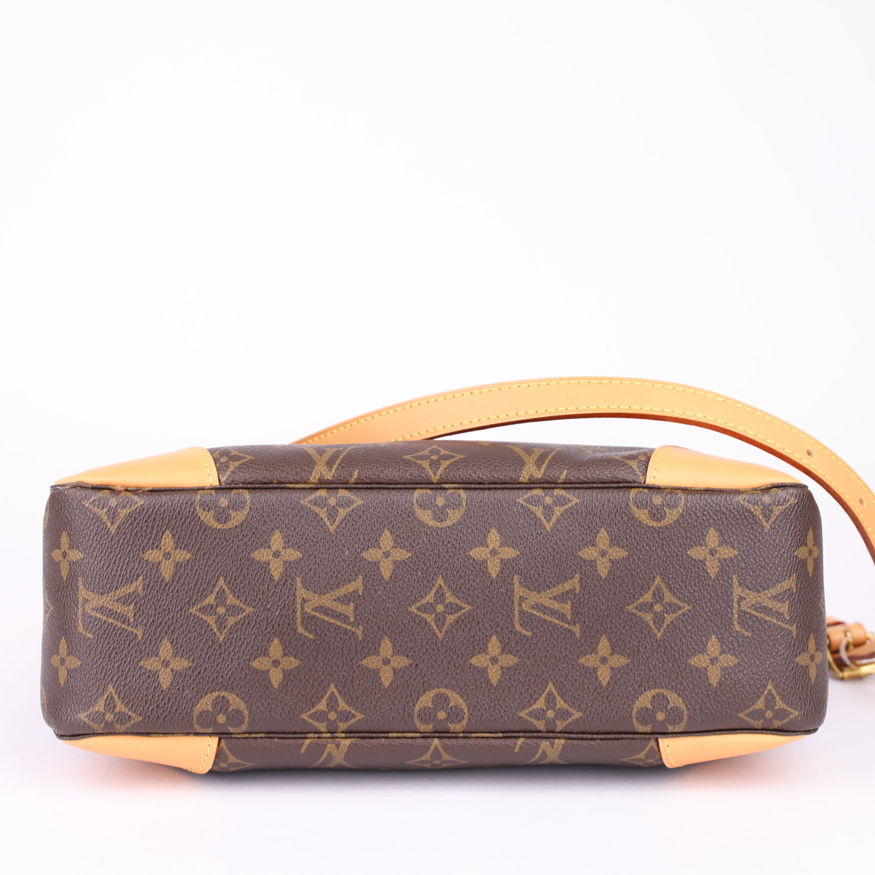 J1895 Louis Vuitton Monogram Canvas Boulogne Bag- Pre Owned