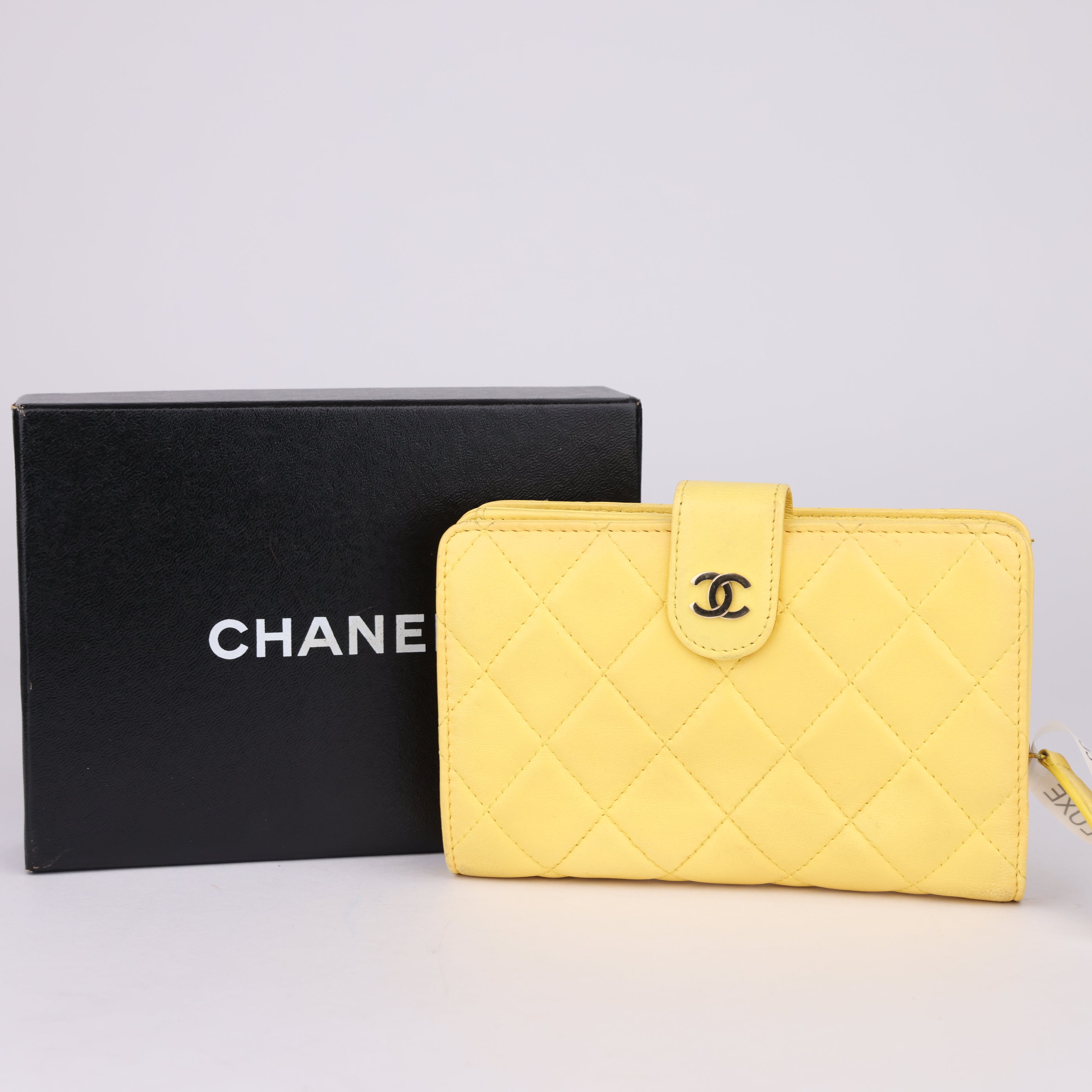 J1668 Chanel CC French Wallet Quilted Lambskin- Pre Owned