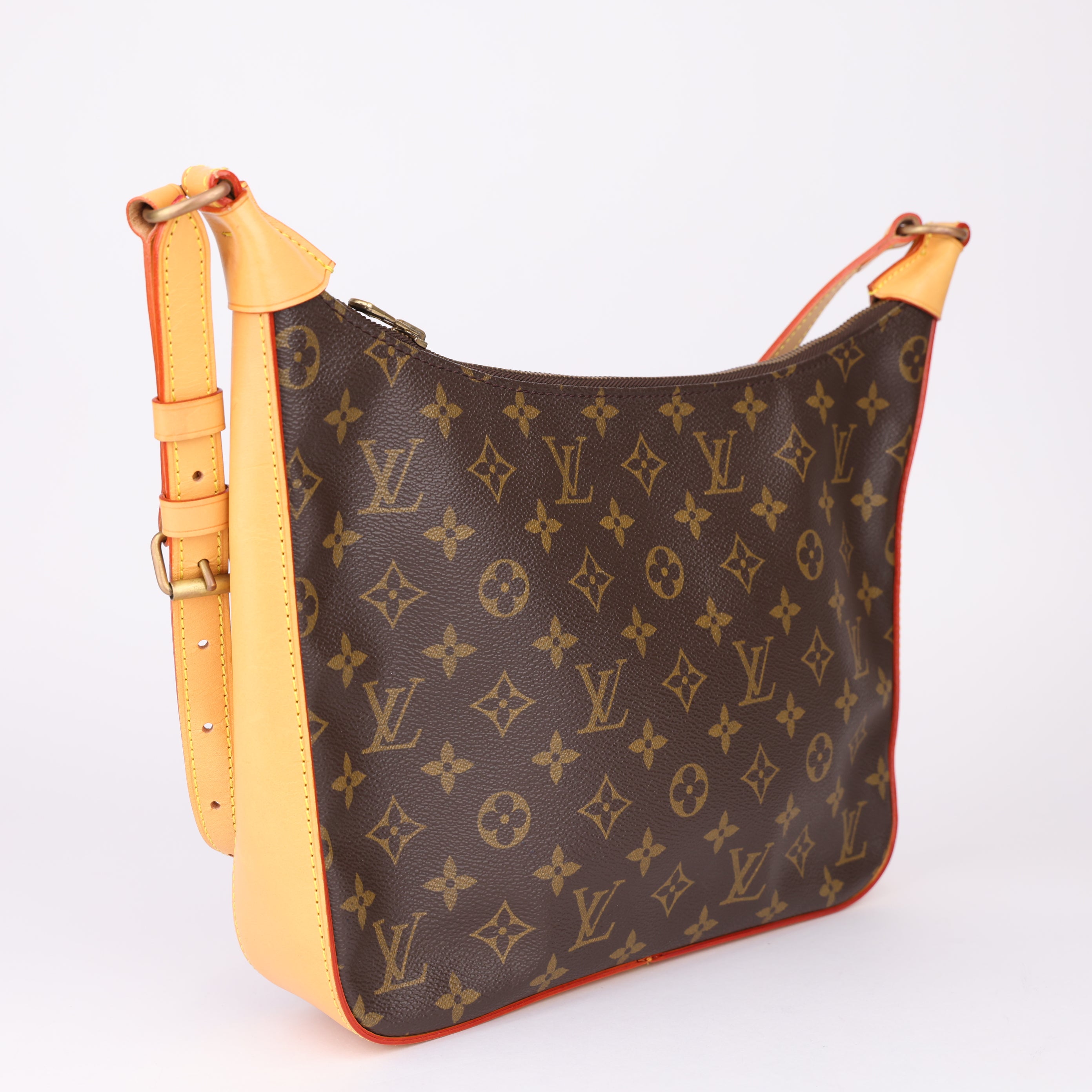 J1620 Louis Vuitton Monogram Boulogne Shoulder Bag 30- Pre Owned