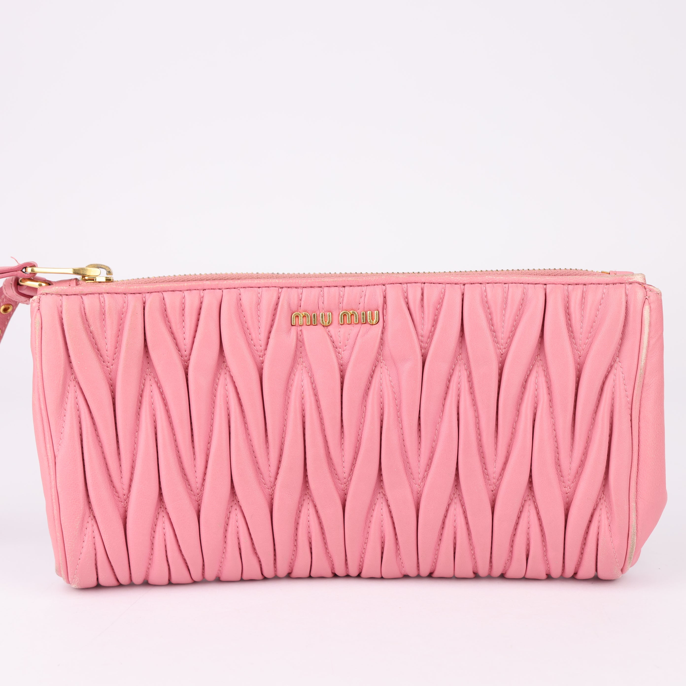 J1577 Miu Miu Pink Matelasse Nappa Wrystlet Clutch Bag- Pre Owned