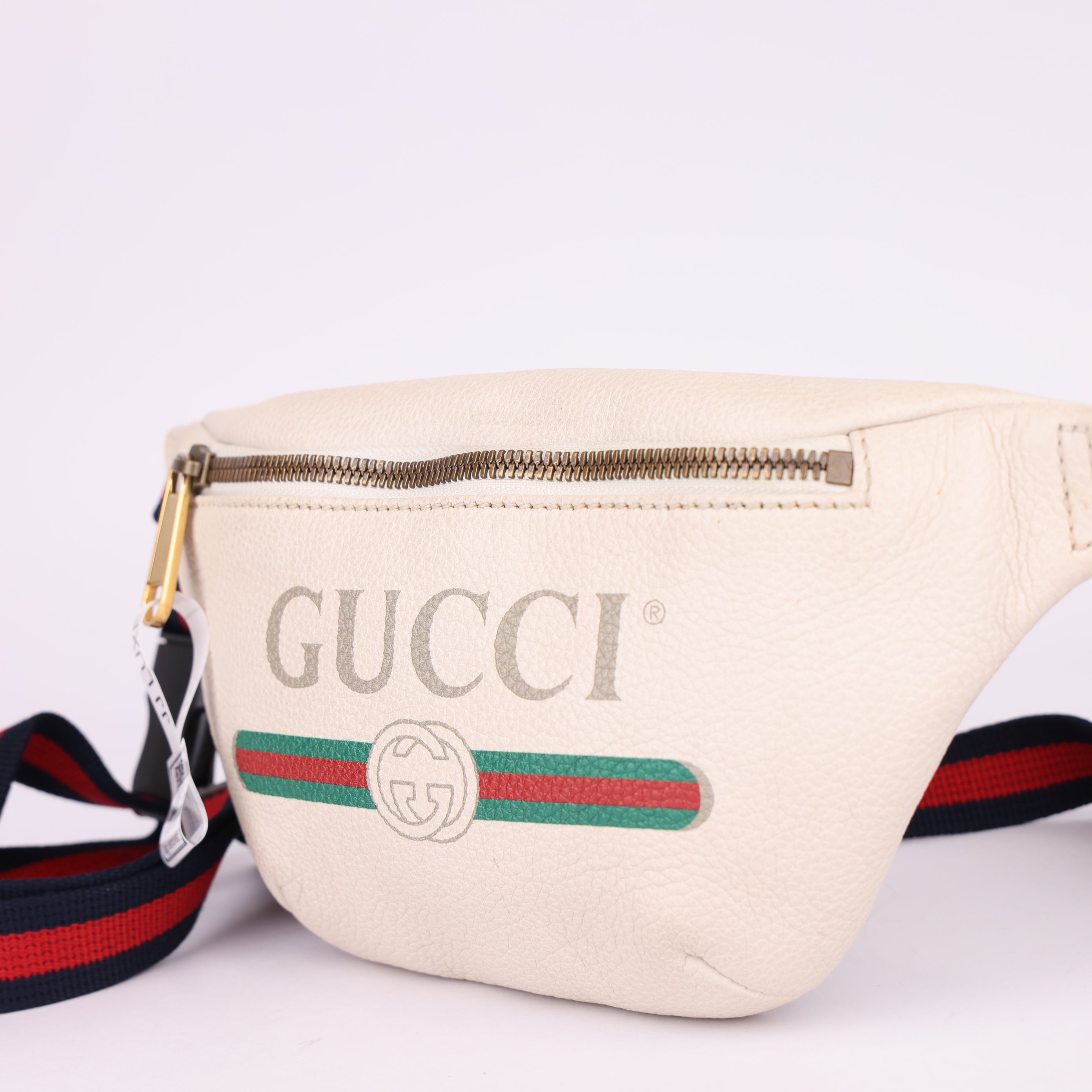 J1530 Gucci Print Belt Bag Vintage Logo Small White in Leather- Pre Owned