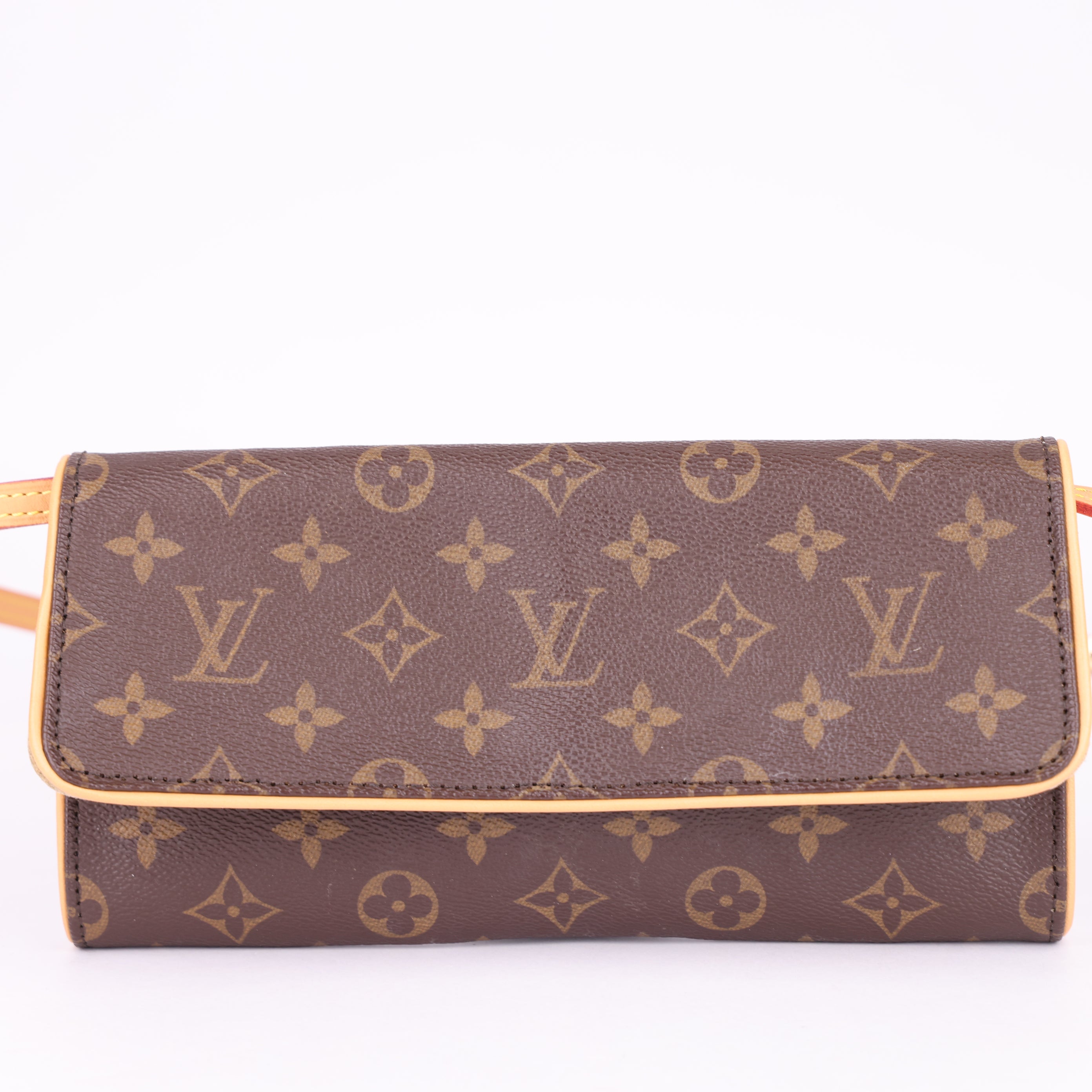 J1538 Louis Vuitton Monogram Pochette Twin PM Shoulder Bag- Pre Owned