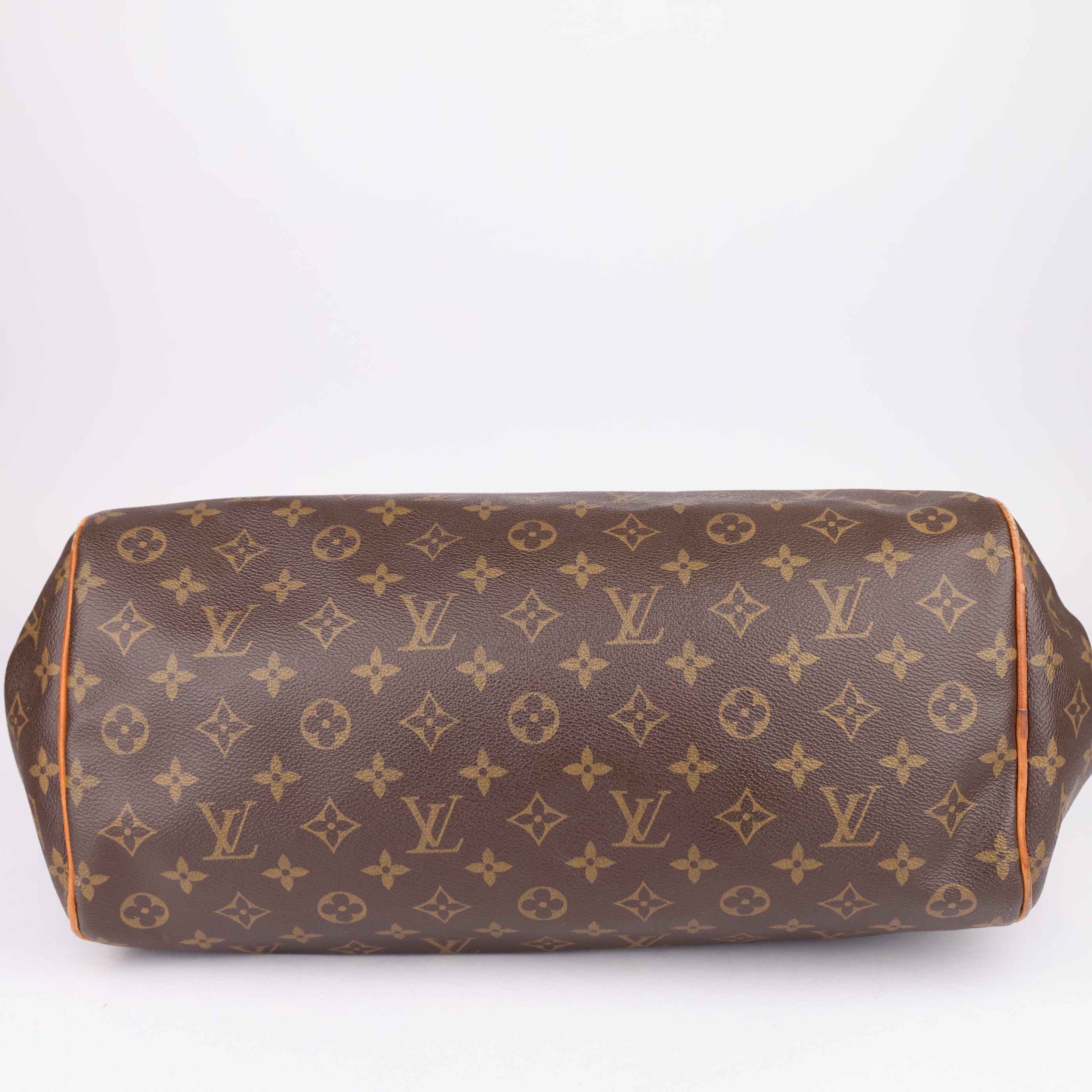 J1489 Louis Vuitton Montorgueil GM Shoulder Bag- Pre Owned