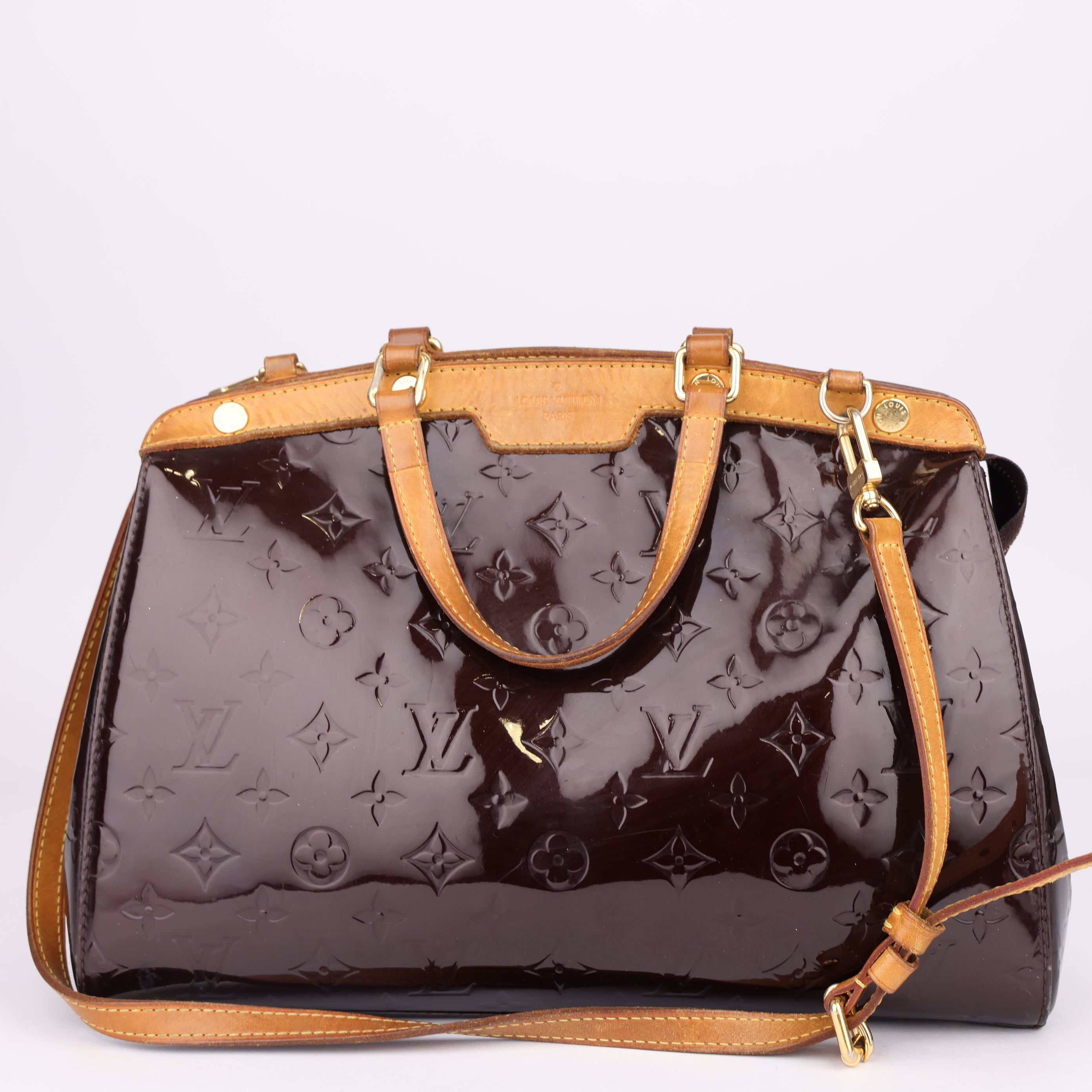 J1490 Louis Vuitton Vernis Handbag MM- Pre Owned