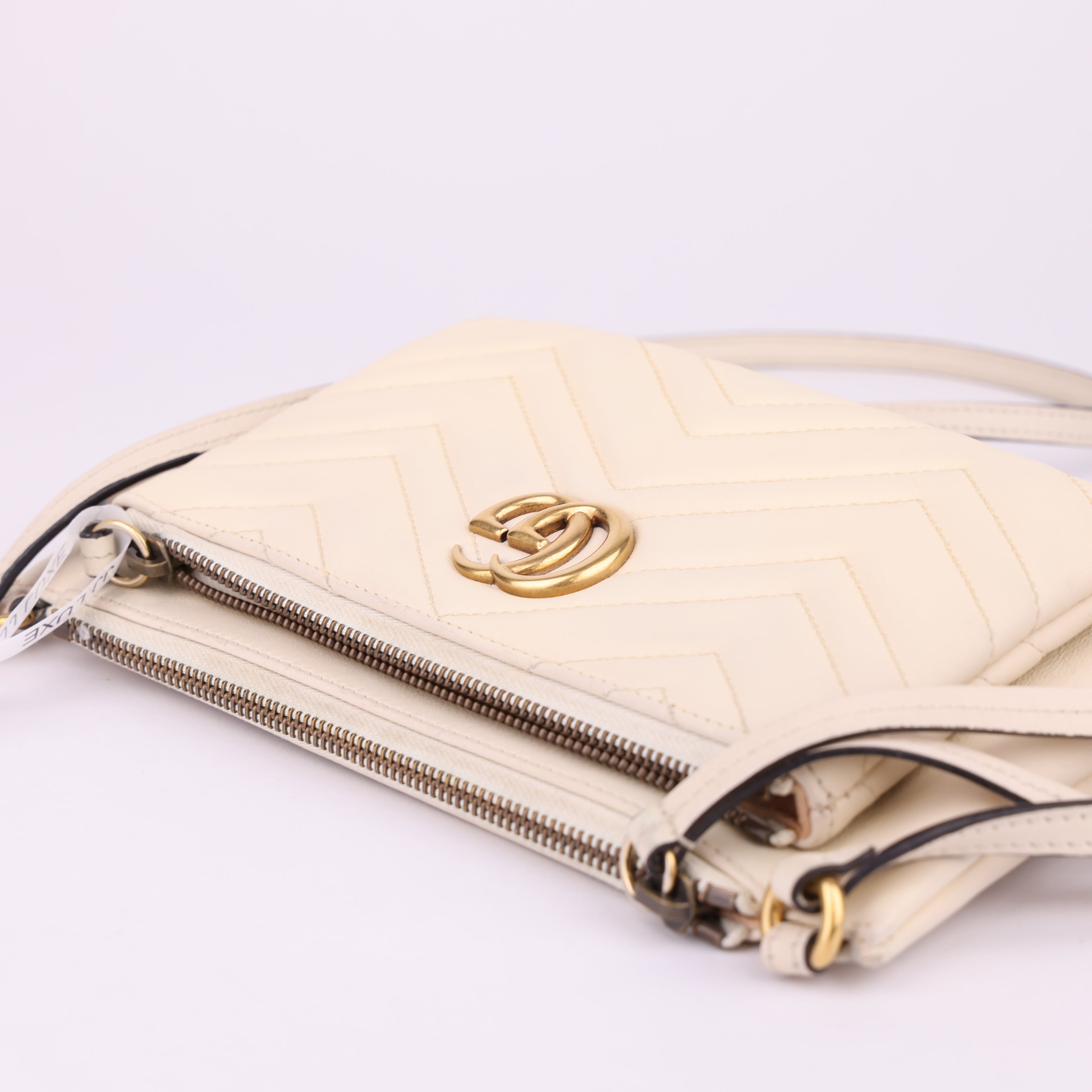 J1458 Gucci White Quilted Leather Marmont Double Pouch- Pre Owned