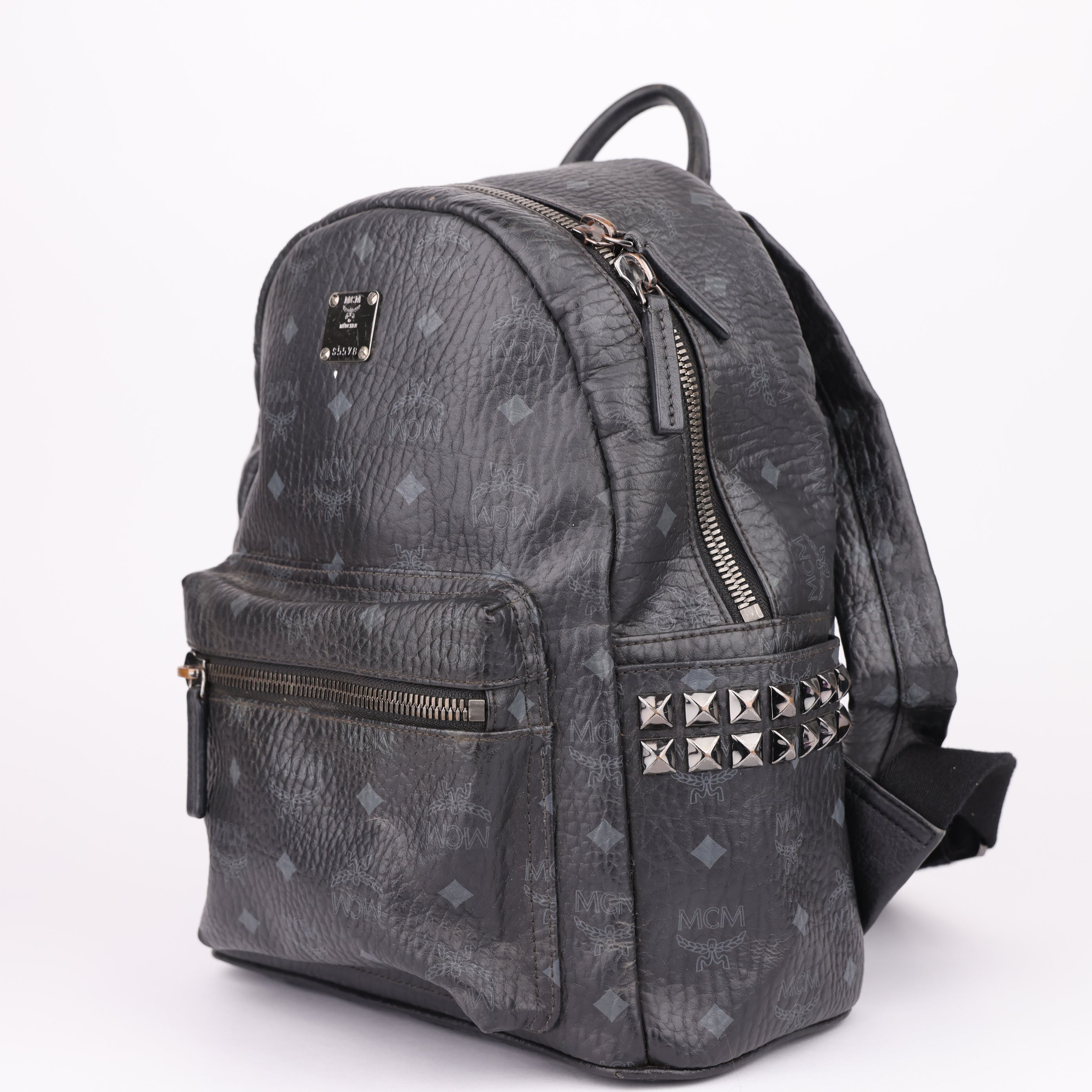 J1445 MCM STARK BACKPACK UNISEX- Pre Owned