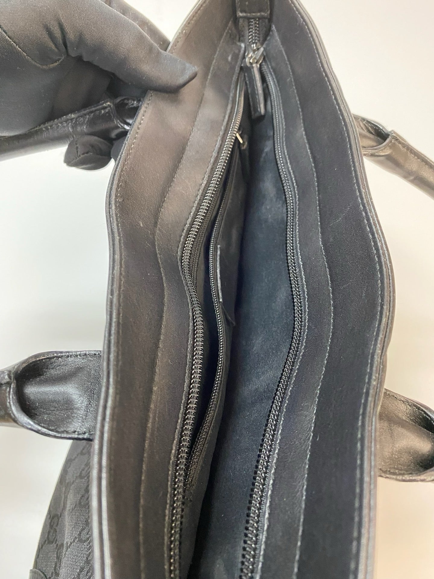 J2961 Gucci Tote Bag Black GG Canvas Leather Tote bag | Pre-Owned Black GG monogram Canvas, Leather
