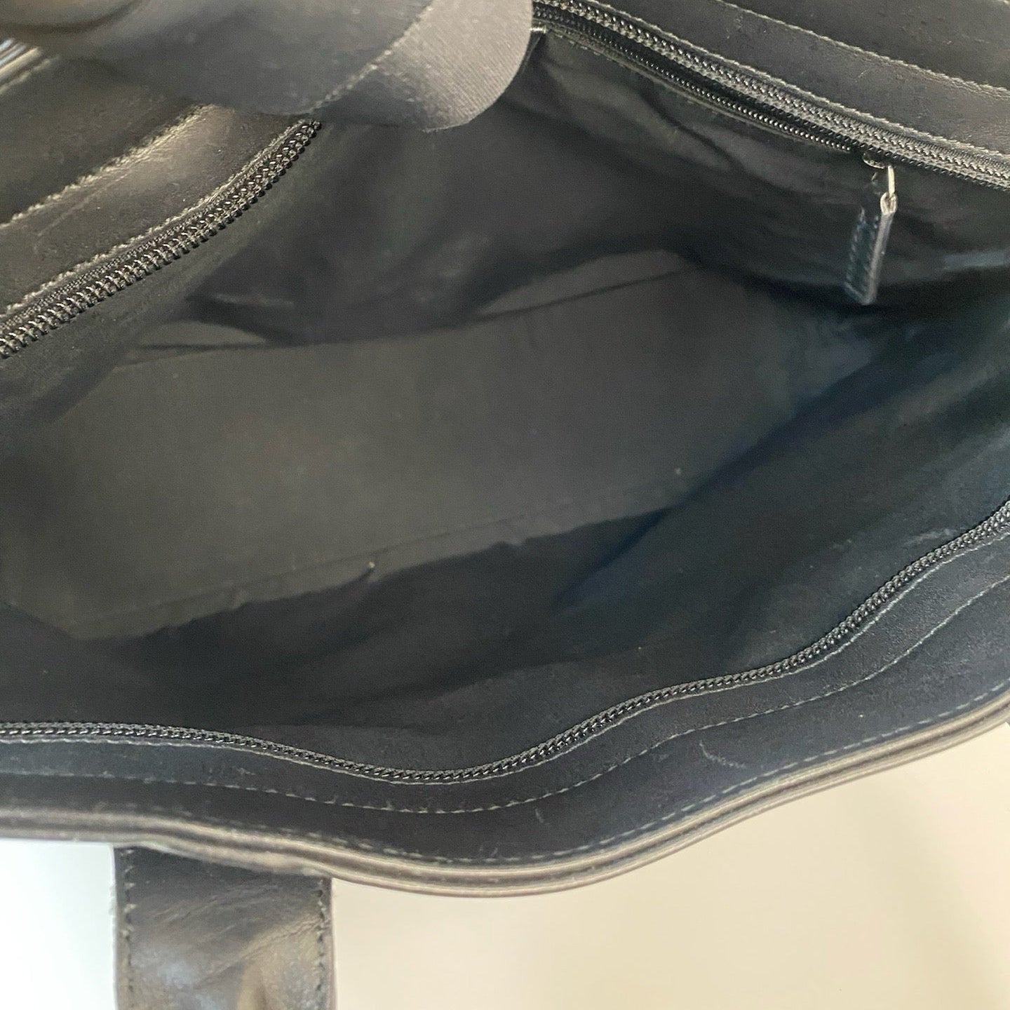 J2961 Gucci Tote Bag Black GG Canvas Leather Tote bag | Pre-Owned Black GG monogram Canvas, Leather