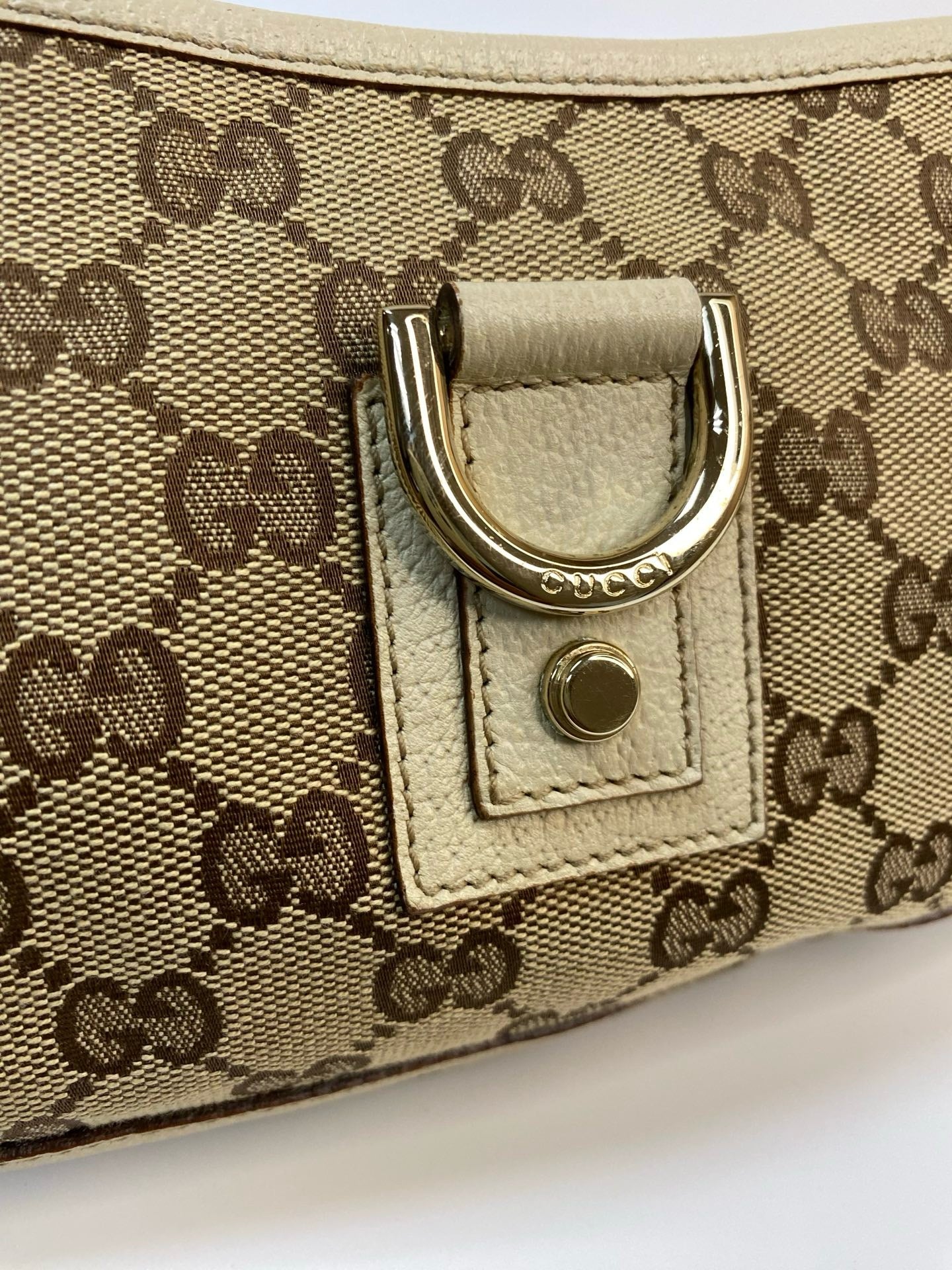 J2862 Gucci Shoulder Bag Monogram D Ring Shoulder Bag small | Pre-Owned Brown Canvas/Monogram
