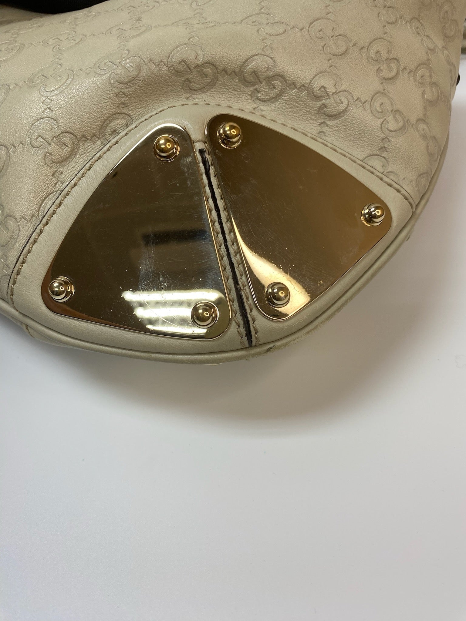J2956 Gucci Shoulder Bag indy Leather Shoulder Bag Ivory Hobo Tassel Bamboo | Pre-Owned Ivory Plain Leather