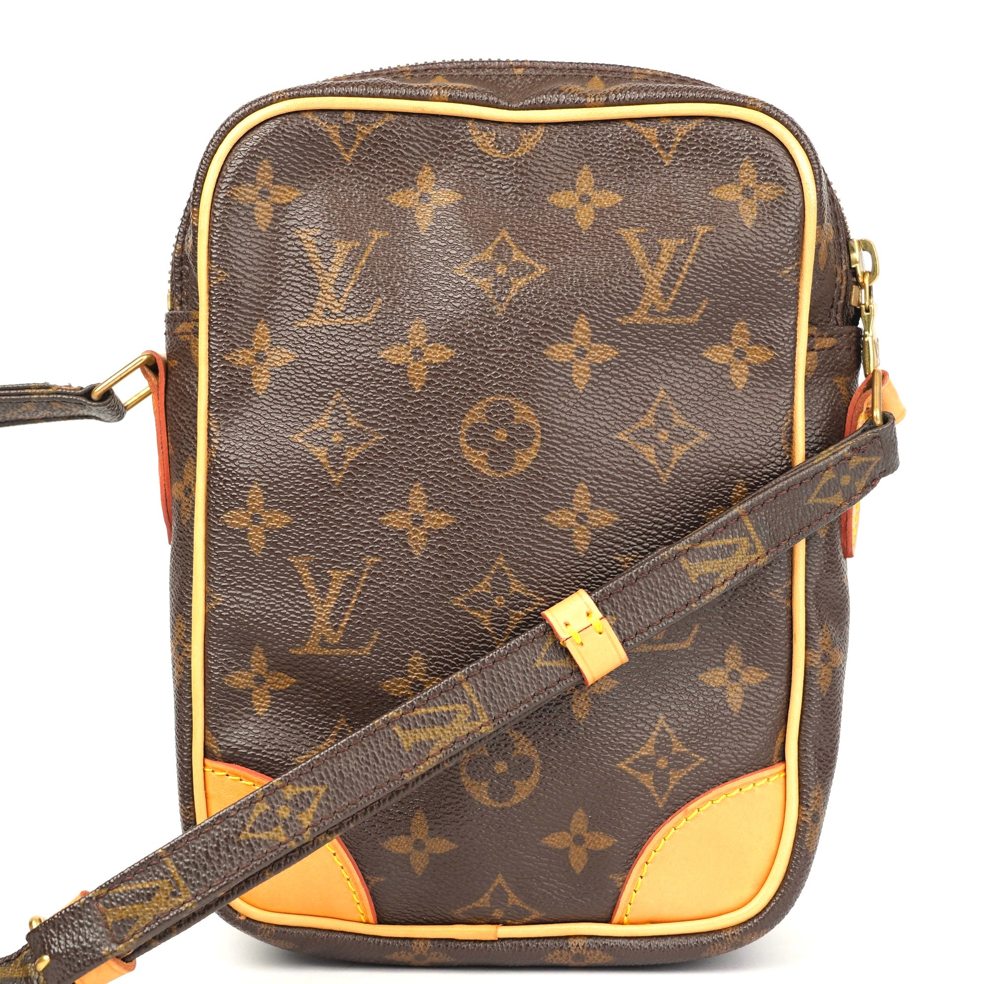 J1388 Louis Vuitton Amazone Bag Monogram Canvas- Pre Owned